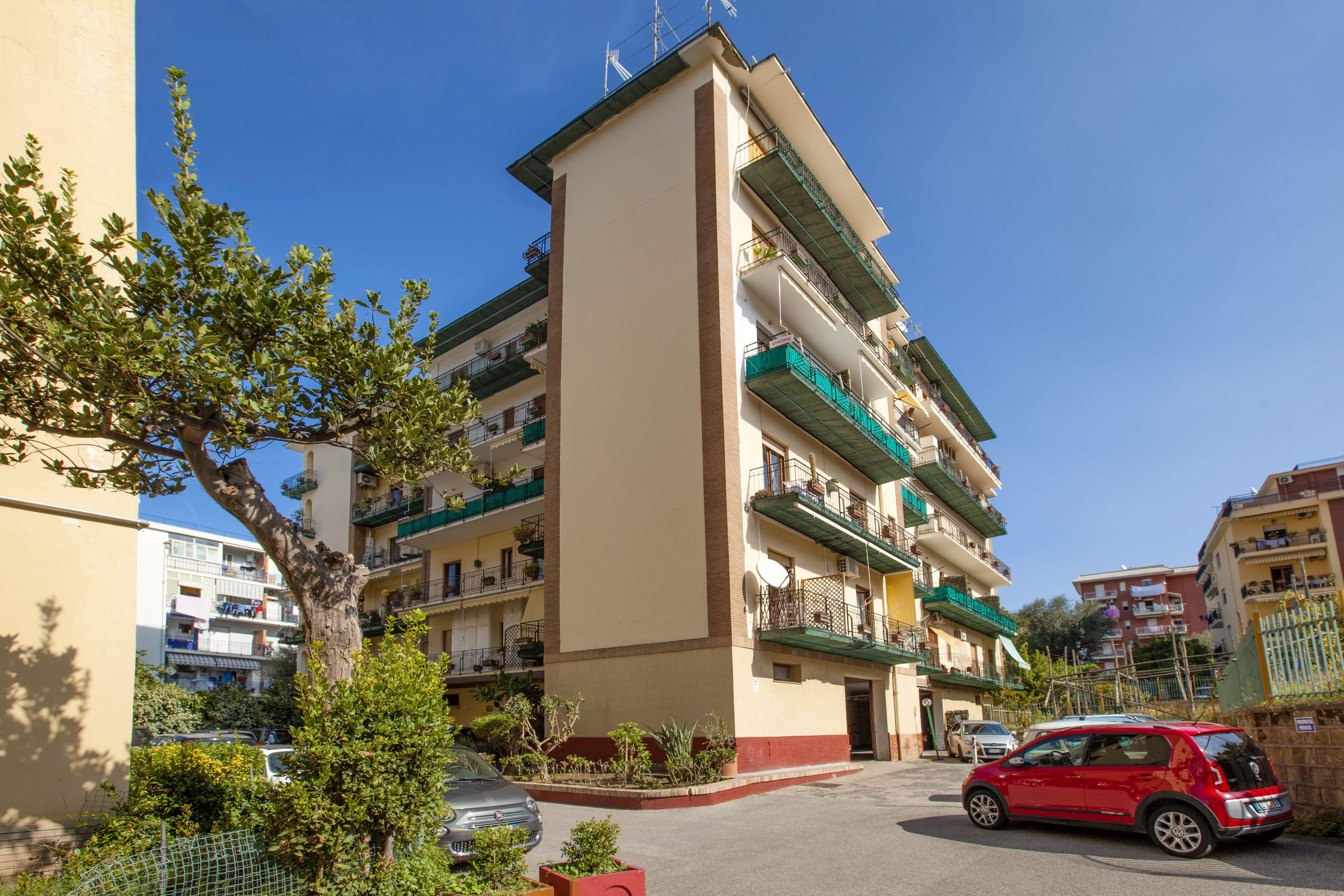 Vhome Sorrento