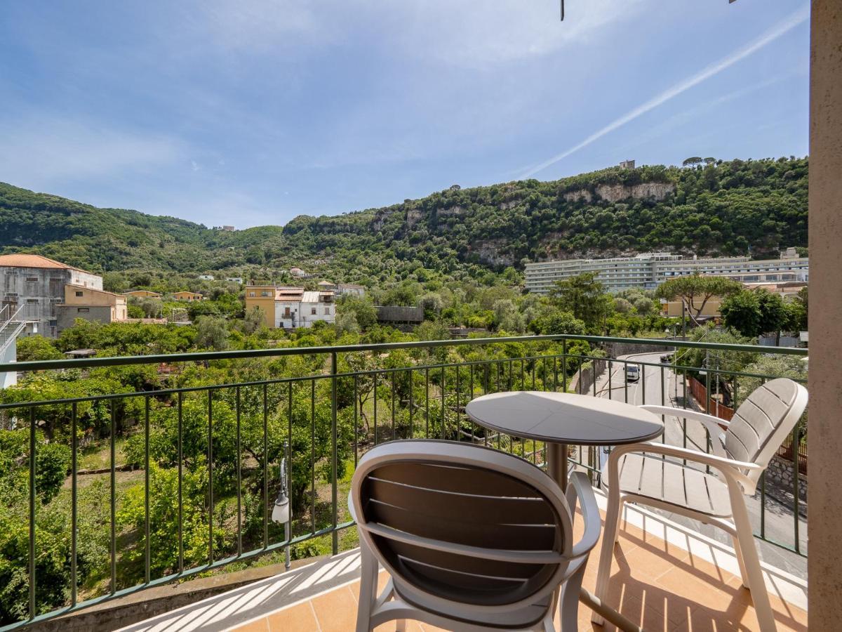 Parsano - De Vivo Realty * Sorrento