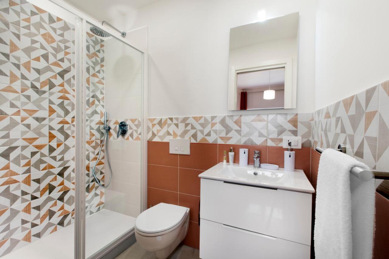 Mahal Kita Lovely 6-bed In Apartment