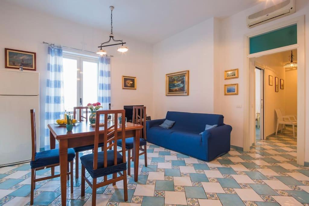 Marina Grande,102 - Blue Horizon