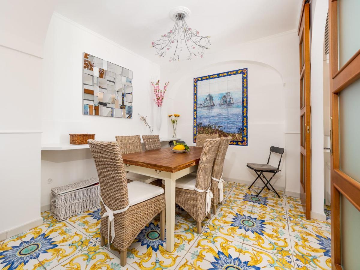 Holiday home Faraglioni 3 Bedrooms With Seaview