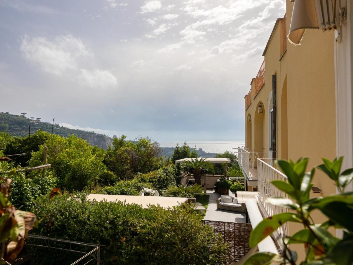 Holiday home Faraglioni 3 Bedrooms With Seaview Sorrento