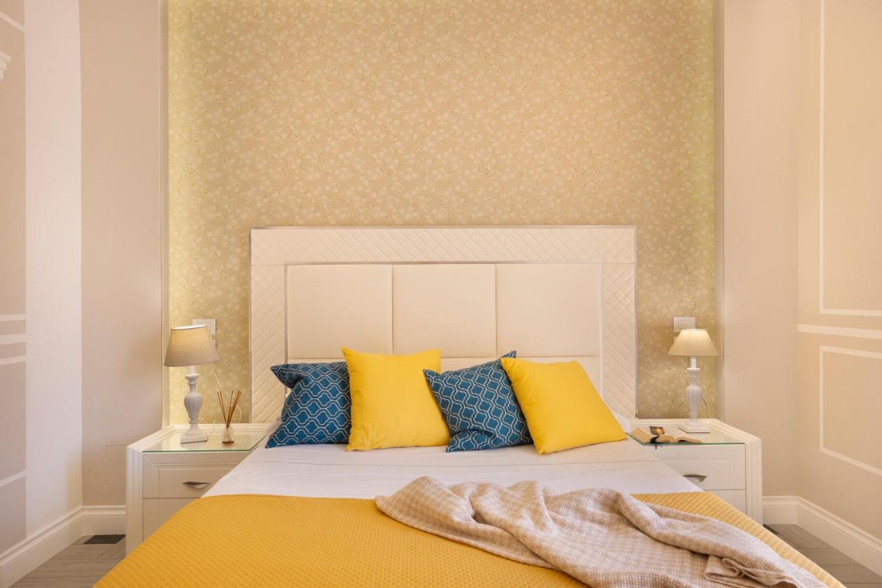 Yourhome - Royal Blue Sorrento