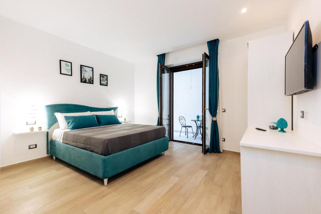 Maison Lorelle - De Vivo Realty Holiday home *