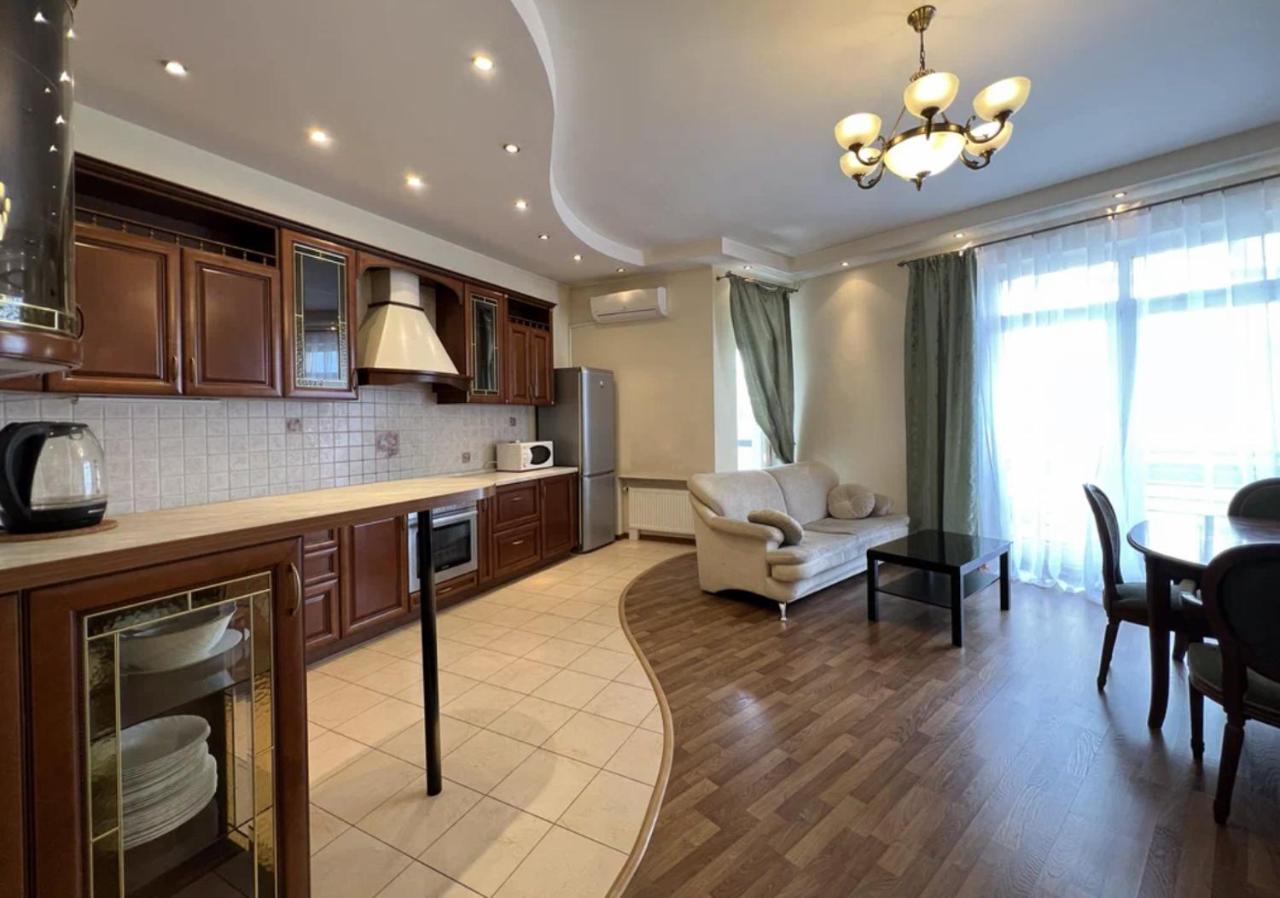 Apartment Cozy 3 Bdr - Sunshine *