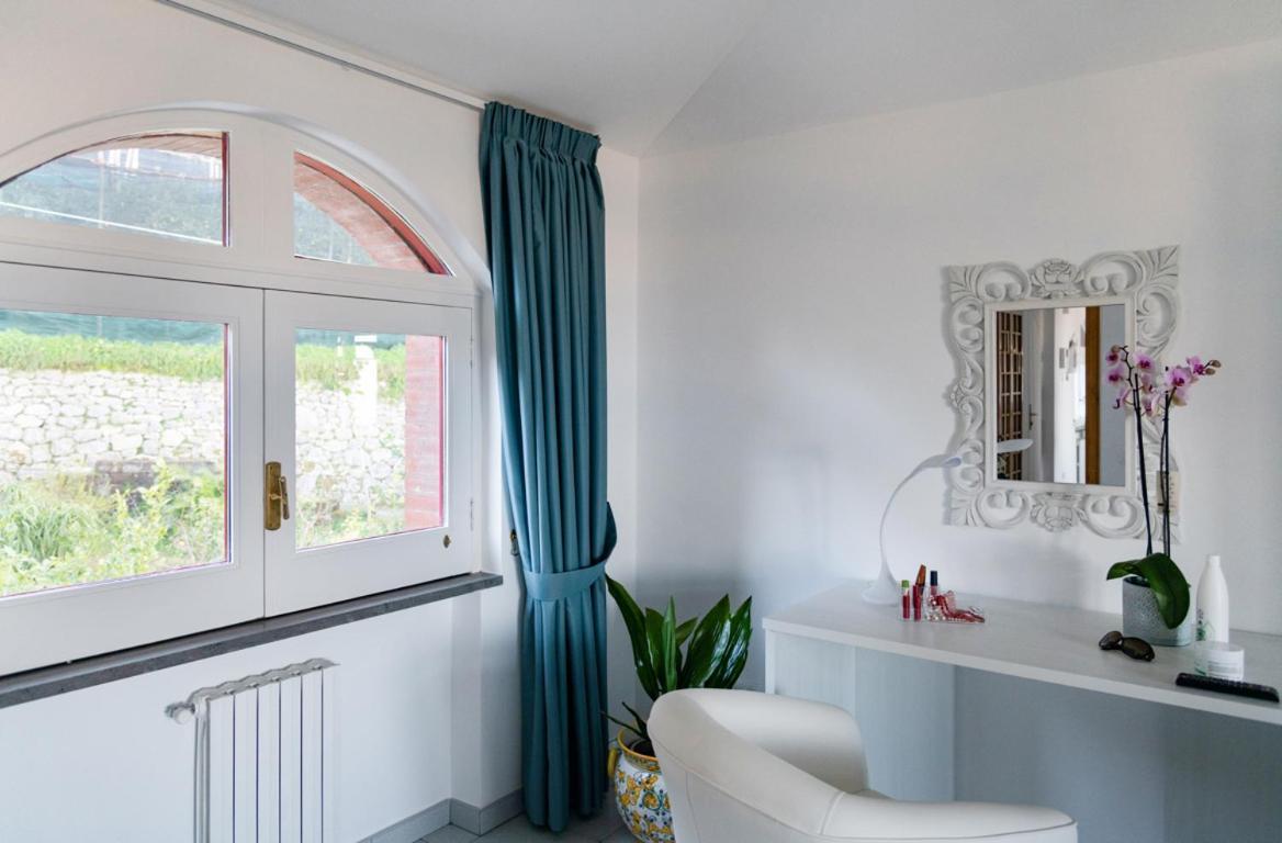 Casa vacanze Sorrentovibes - Sea View Rooftop With Jacuzzi & Garden