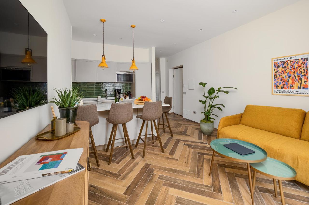 Futura Smart Flat - De Vivo Realty * Sorrento