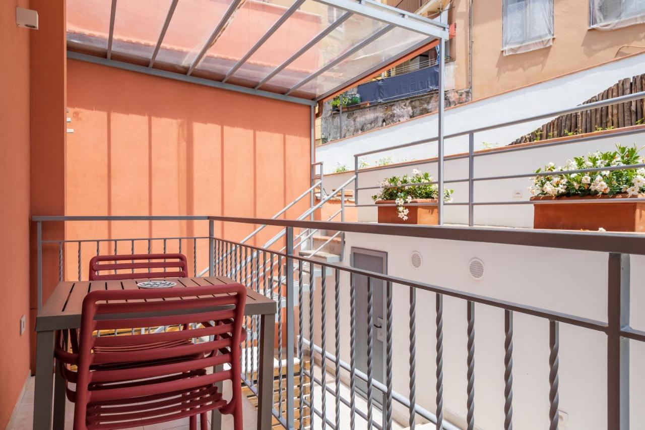 Futura Smart Flat - De Vivo Realty Sorrento