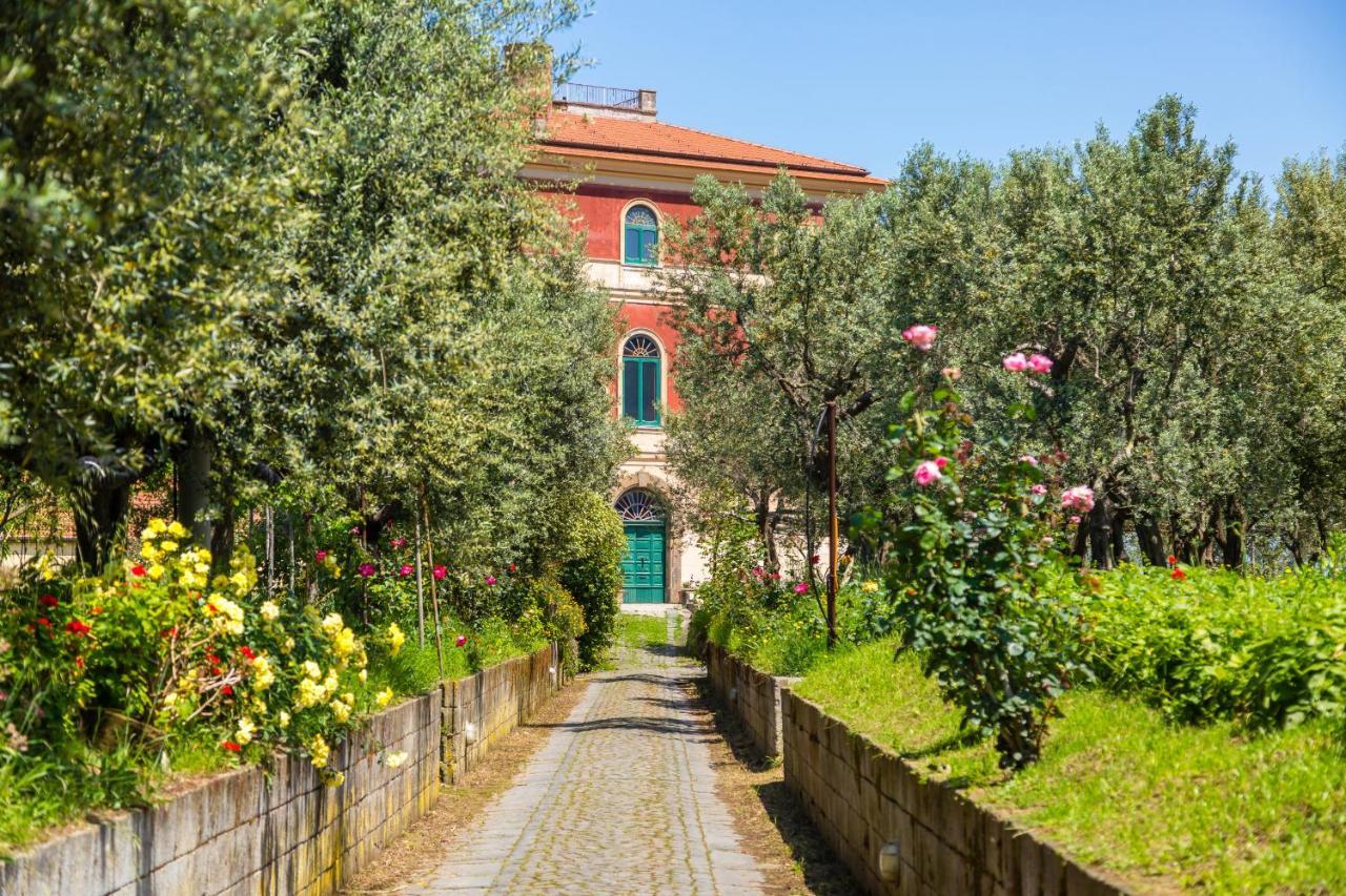 With Awesome Belvedere In By Wonderful Italy *