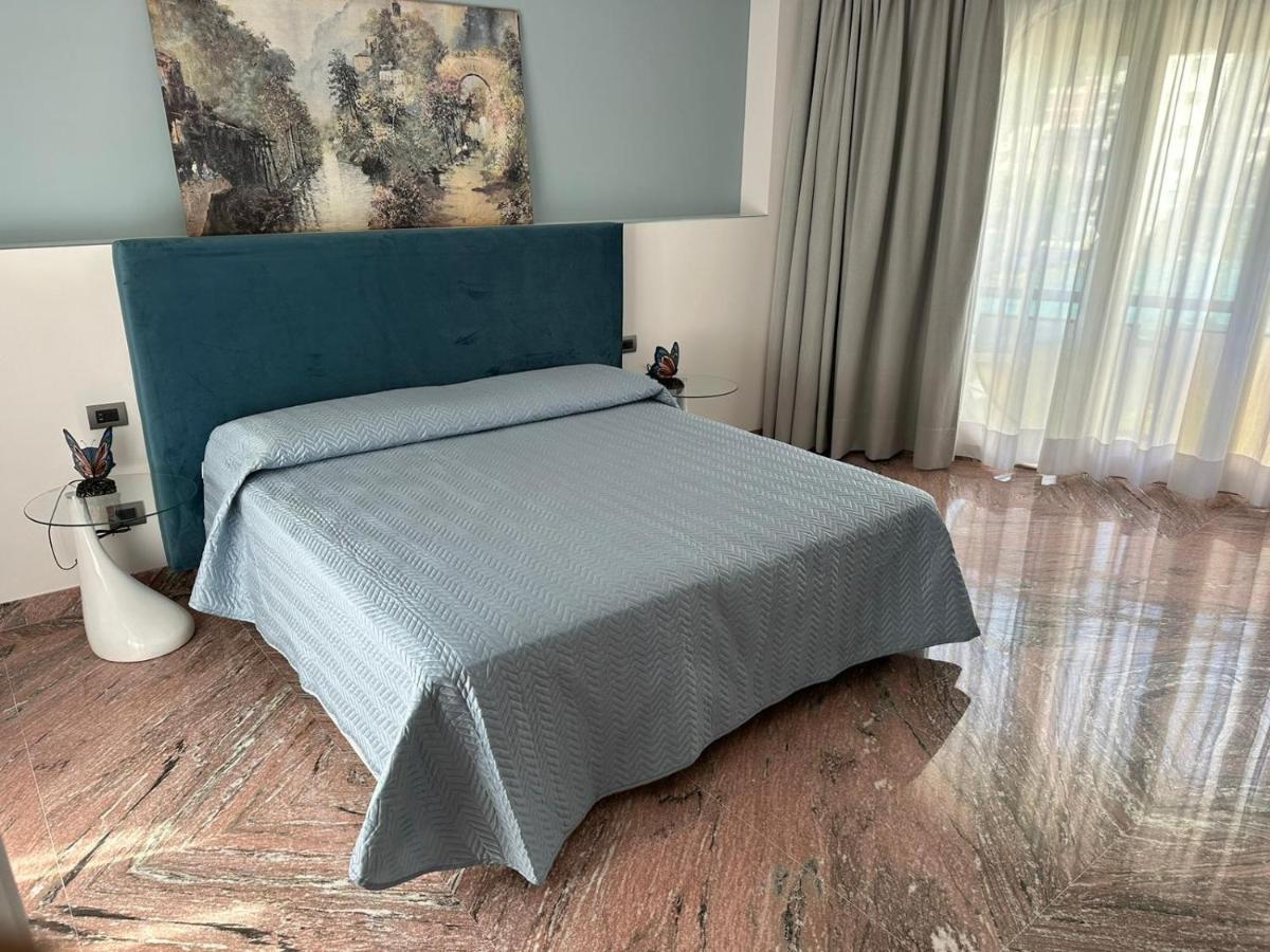 Midtown Excellence Bed & Breakfast *