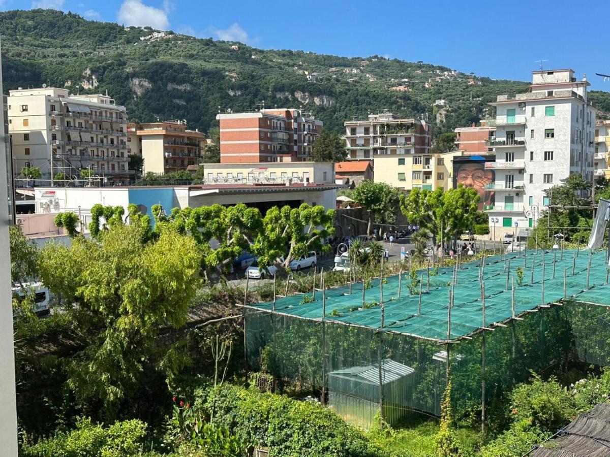 Acomodação com café da manhã  Midtown Excellence Sorrento