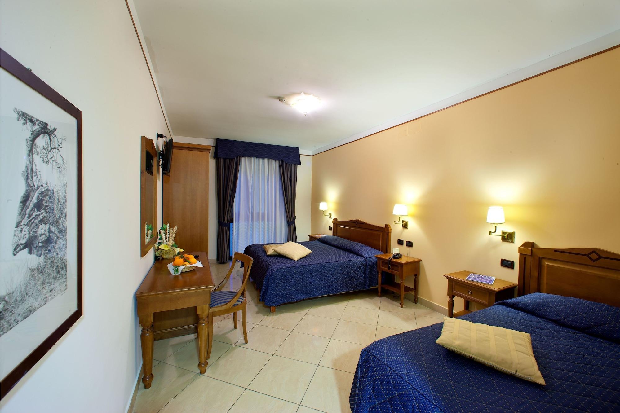 Hotel Ulisse Deluxe 3*