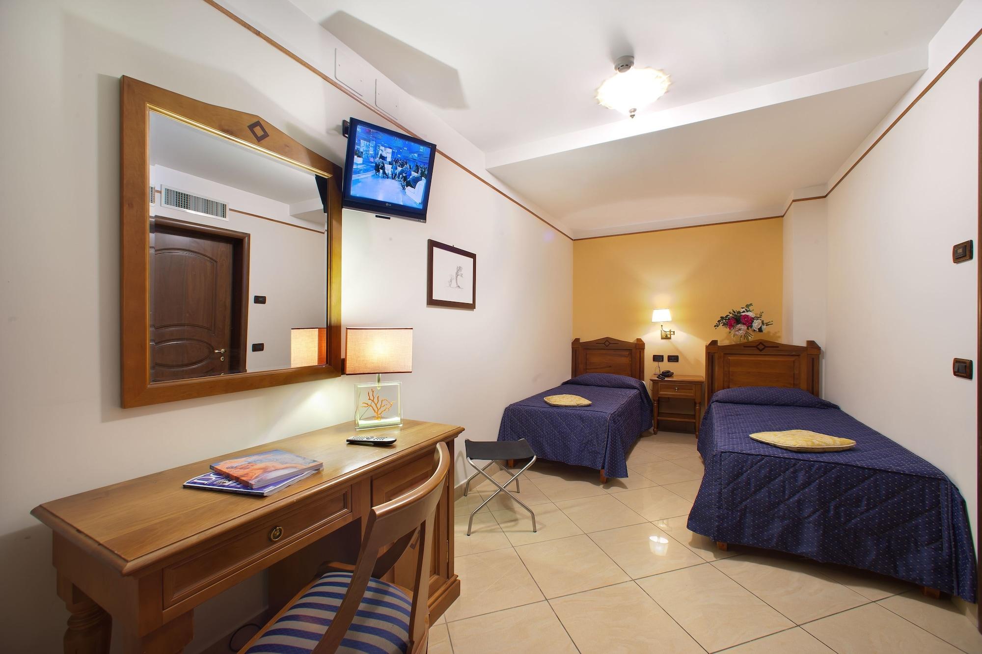 Hotel Ulisse Deluxe 3*