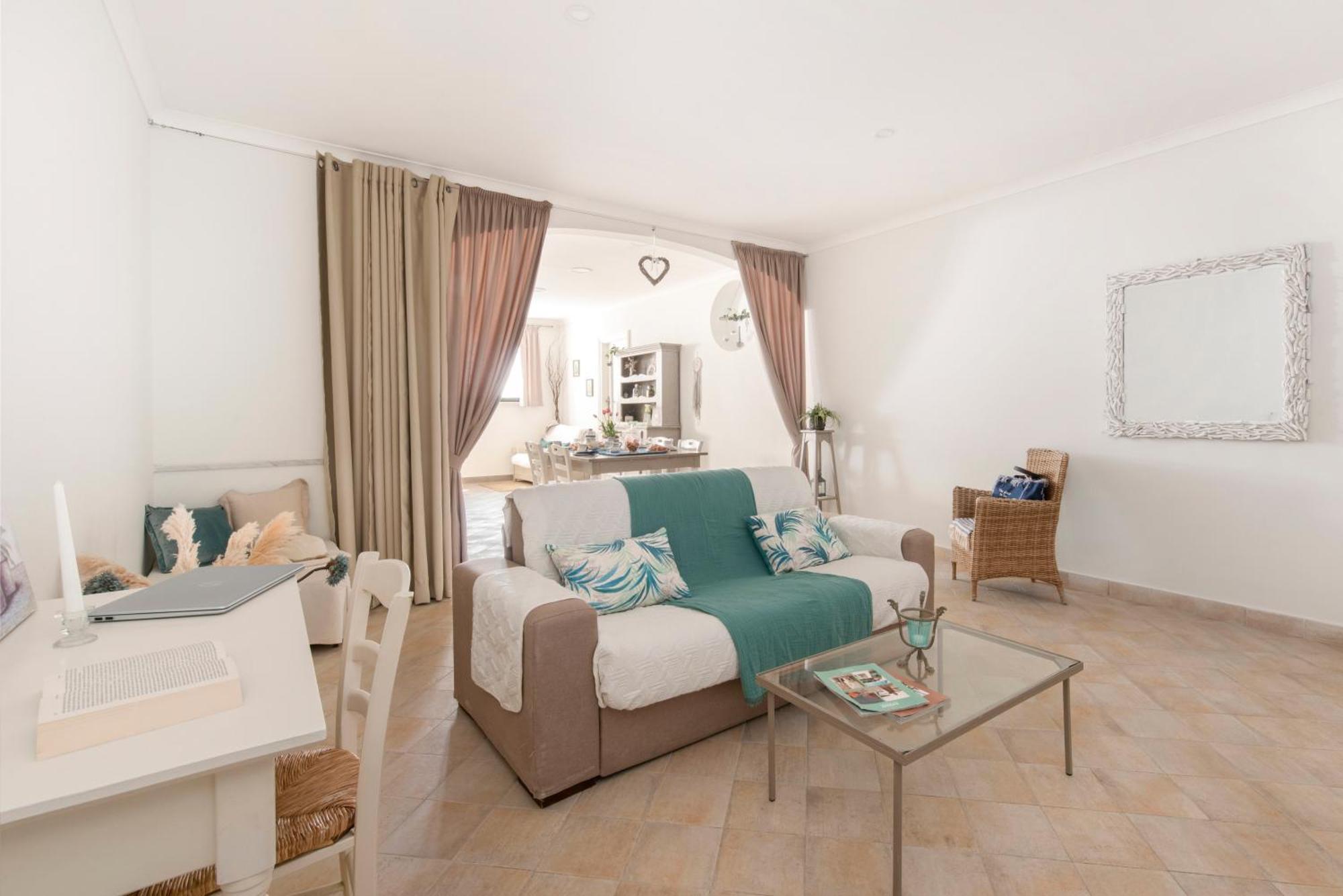 Marziale Apt - De Vivo Realty Sorrento *