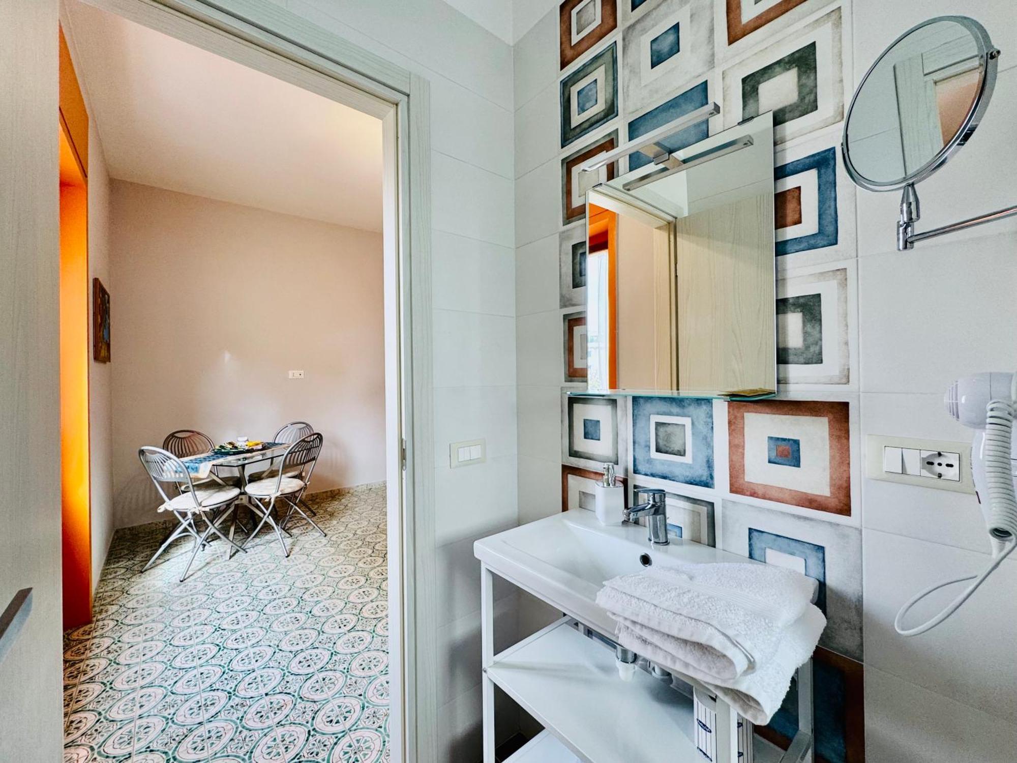 Guest house Yourhome - Maison Nicole & Marie *