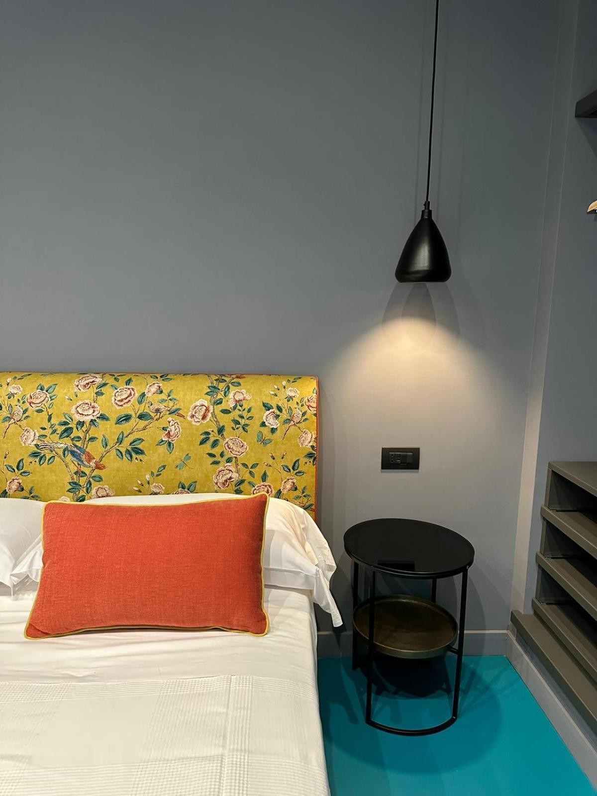 Deluxe Guest house *
