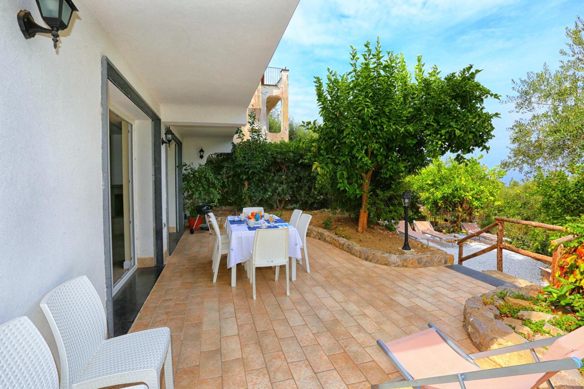 Villa - Tittina *