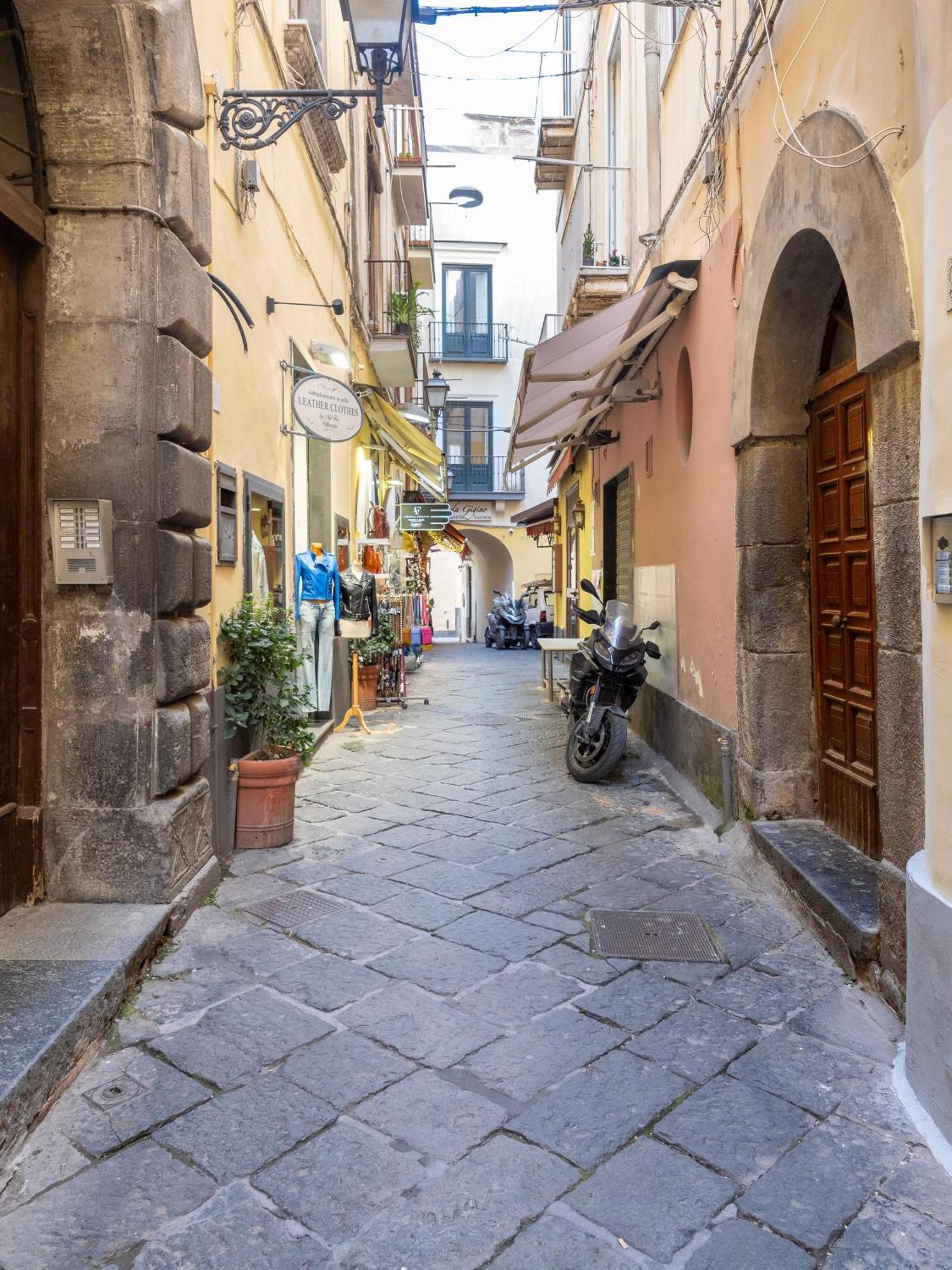 Apartment Marinella Mia House Old Town Sorrento