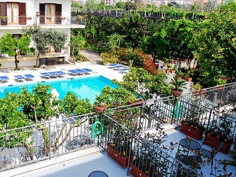 Florida Hotel