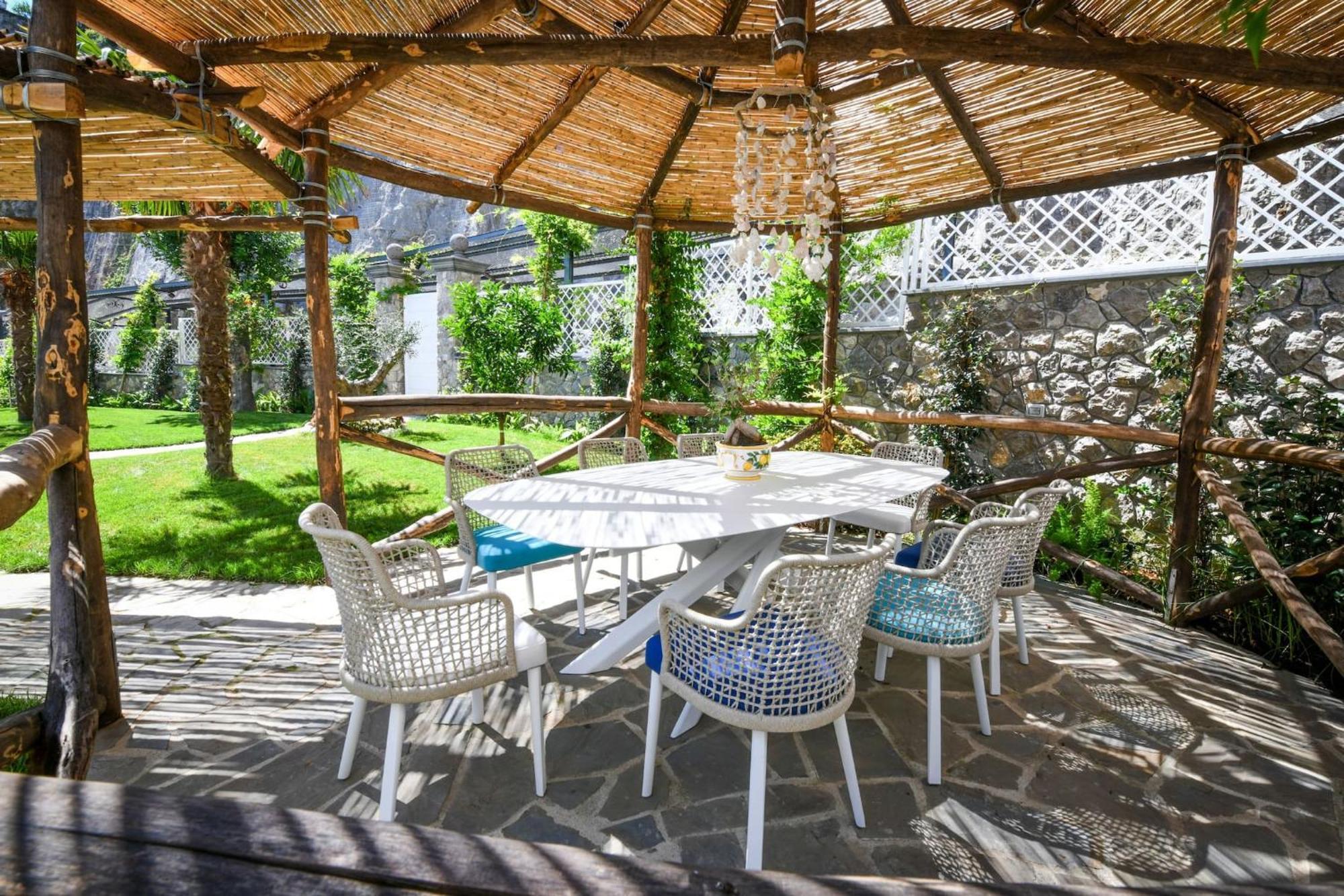 My Exclusive Italy - Beachfront & Private Sea Access Villa