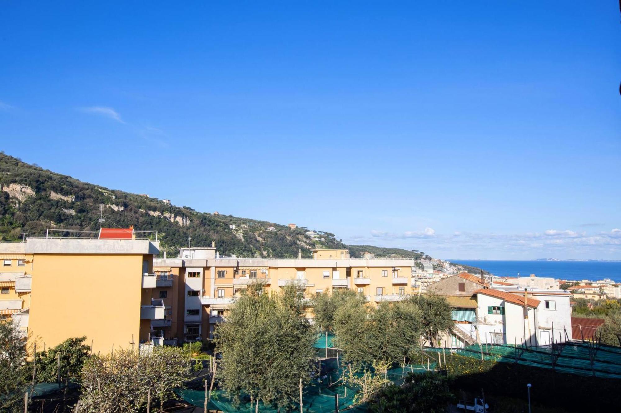 Sorrentovibes - Modern In With Views *
