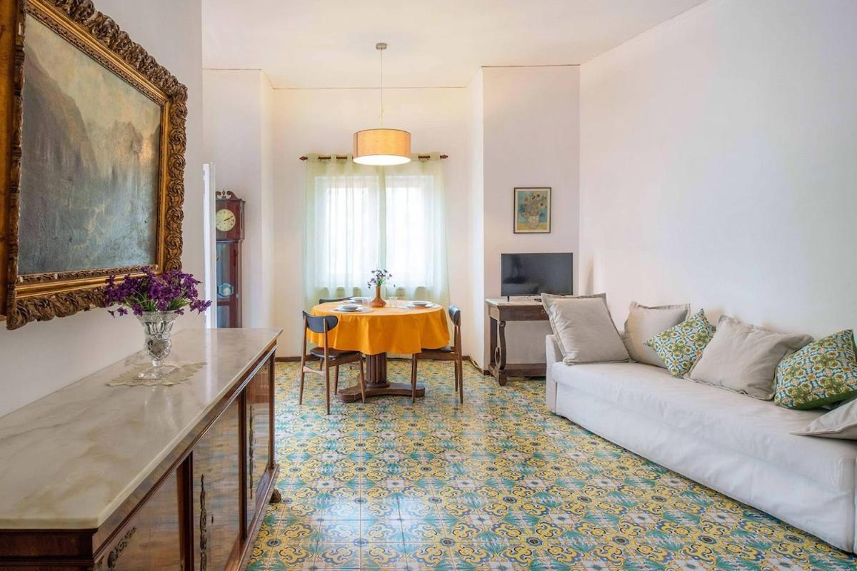 Apartment Bianca With Shared Pool *