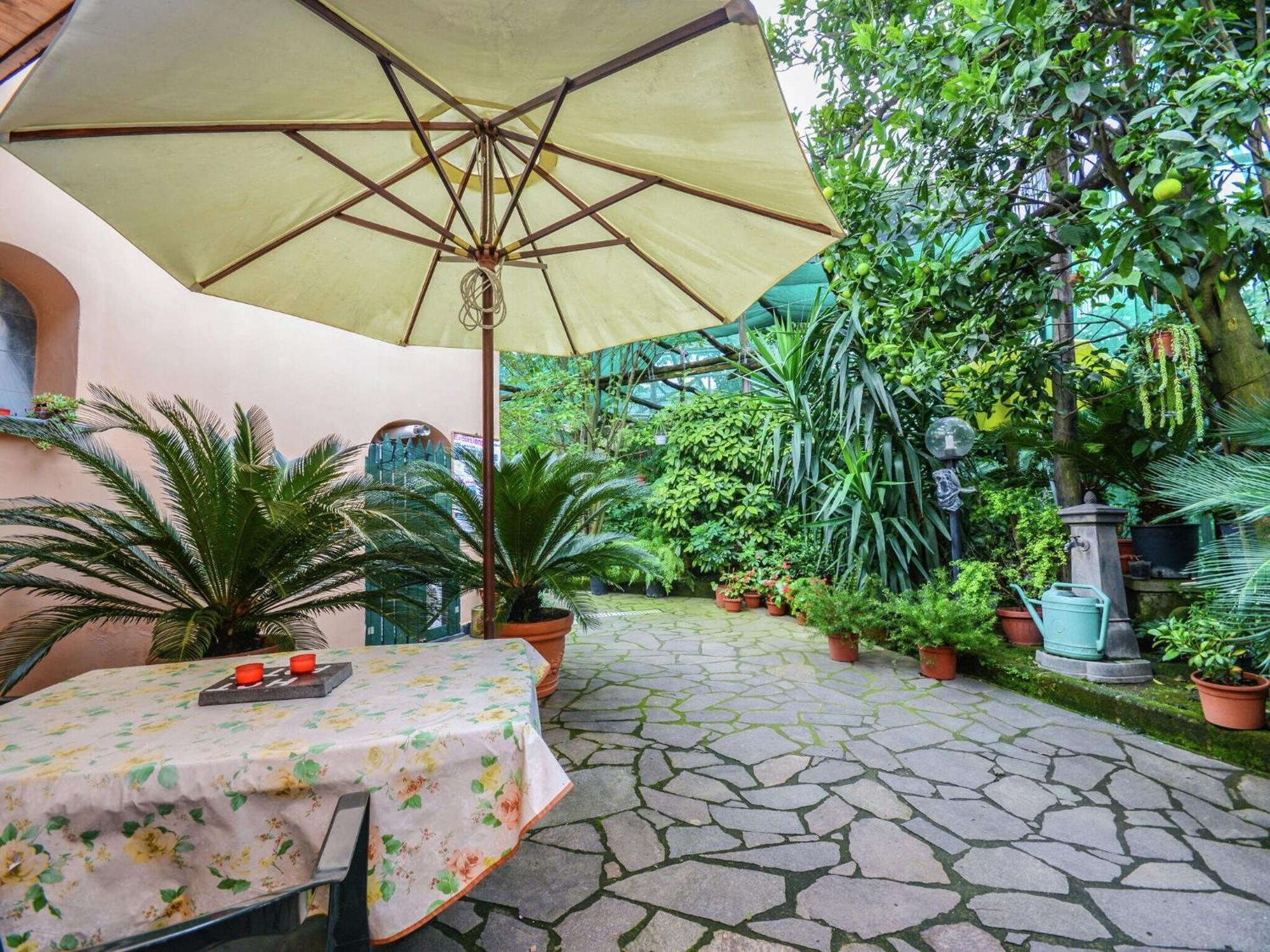 Luxurious Mansion In With Garden Holiday home
