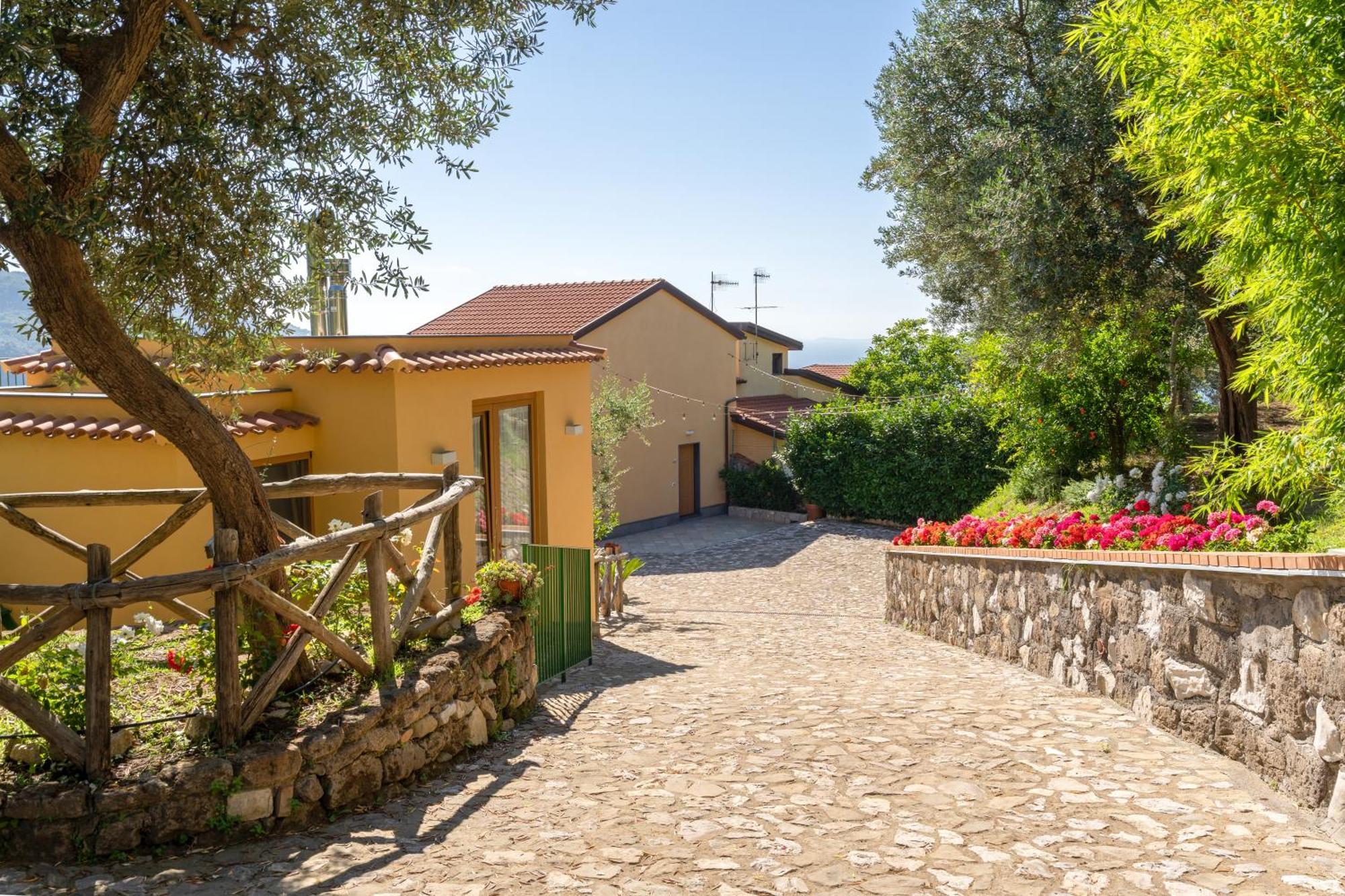 Aparthotel Casale Del Nonno Sorrento