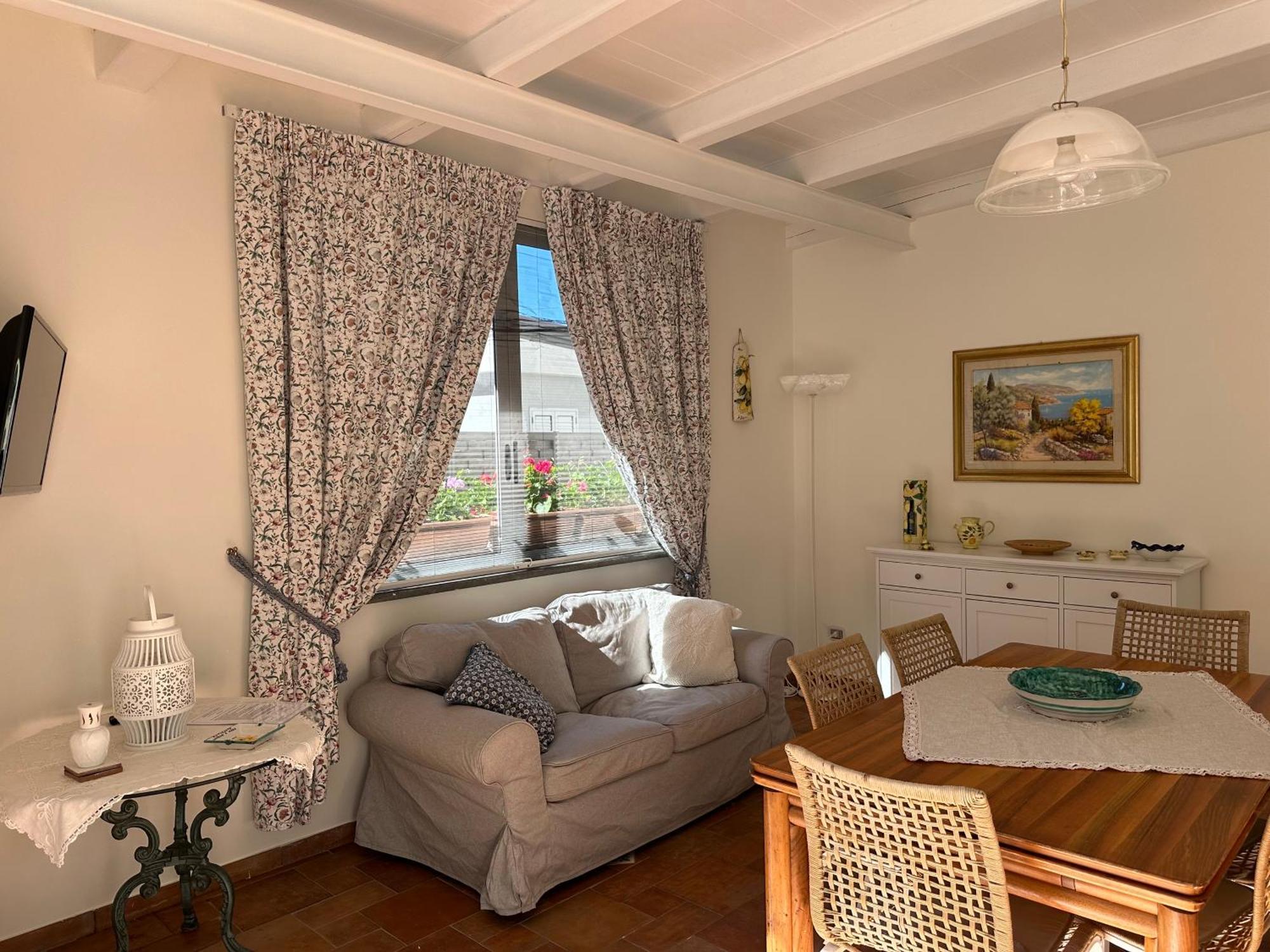 Holiday home Maison Calablu