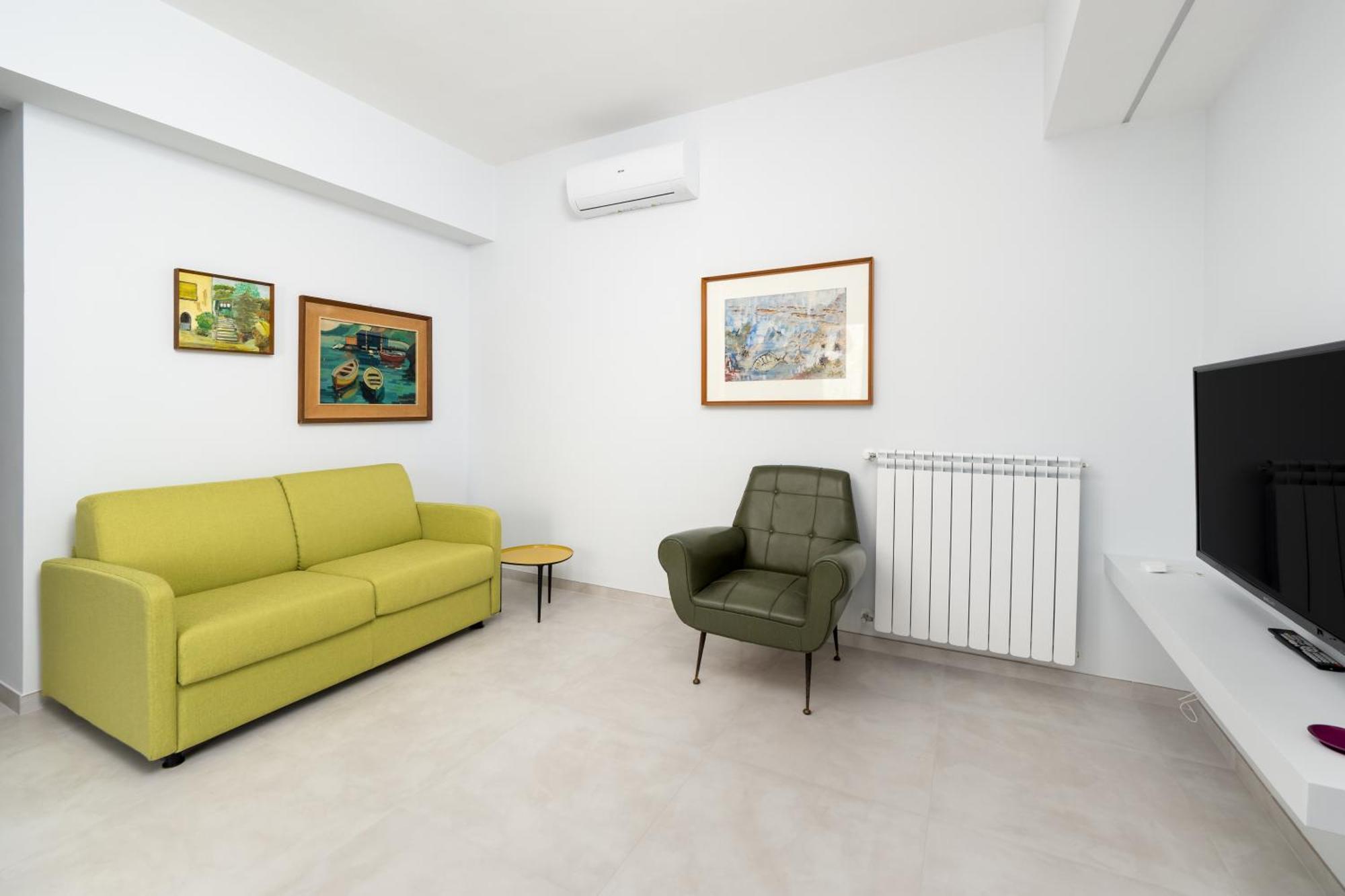 Surya House - Elegant In Apartment Sorrento