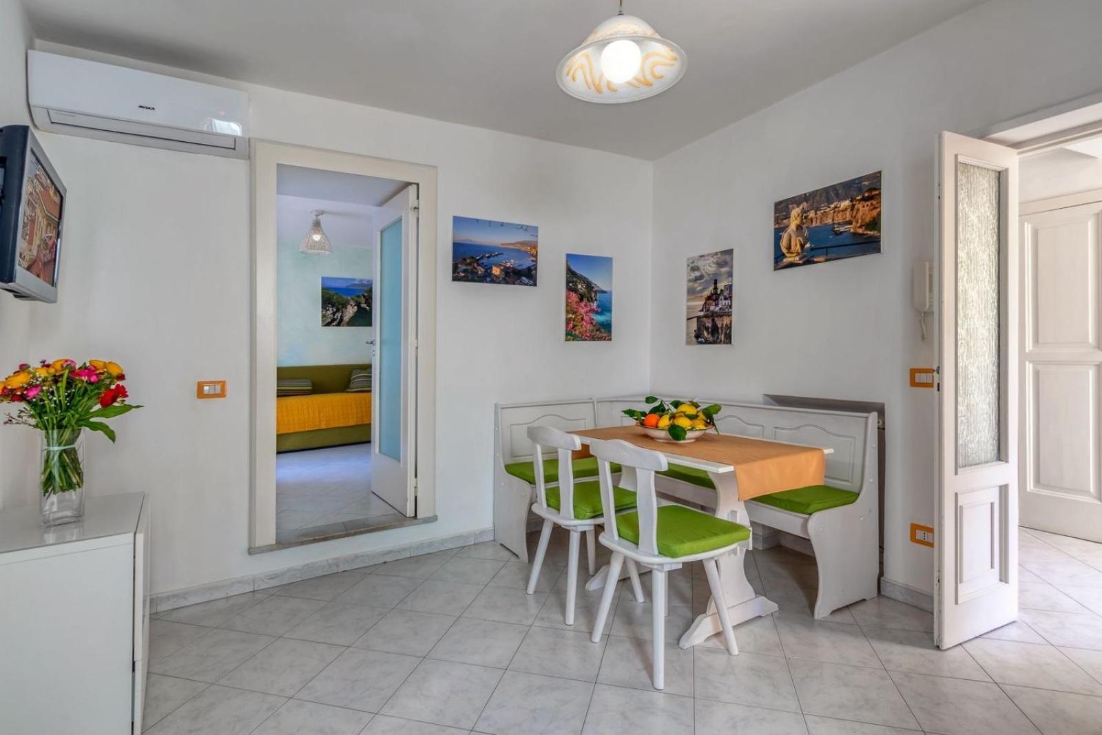 Carmen E Paul Apartment *