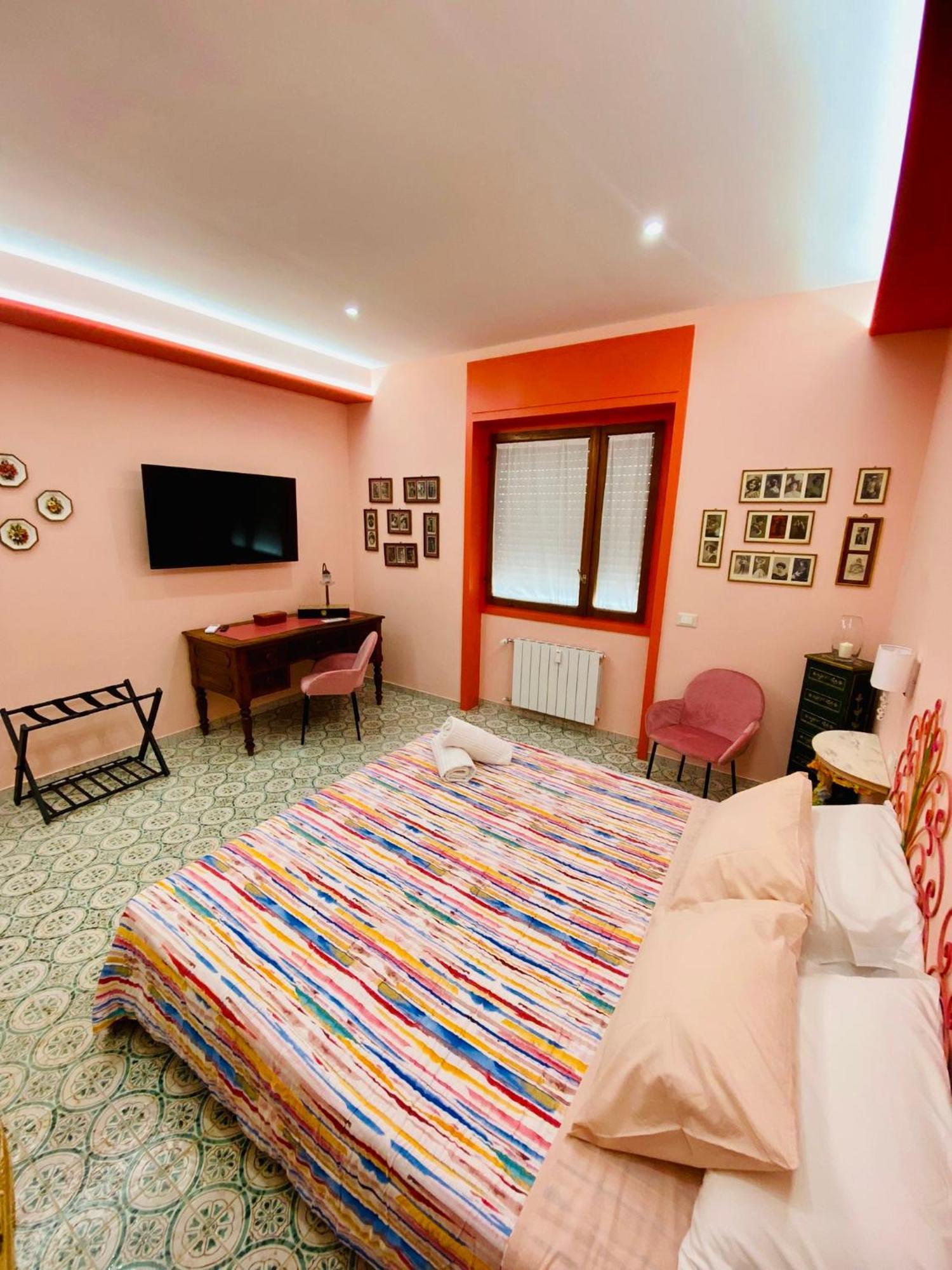 Yourhome - Maison Nicole & Marie Guest house