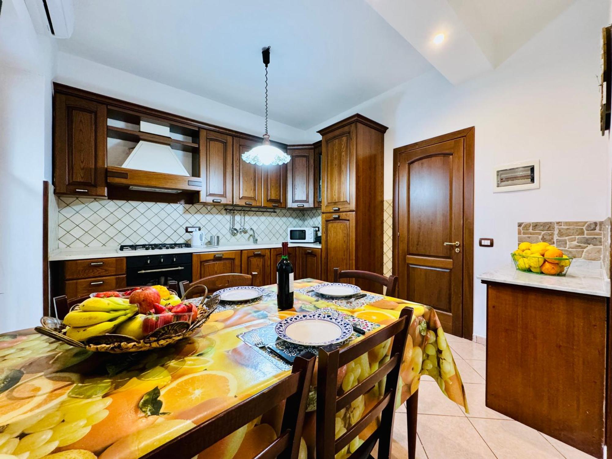 Yourhome - Letizia's House Apartment *