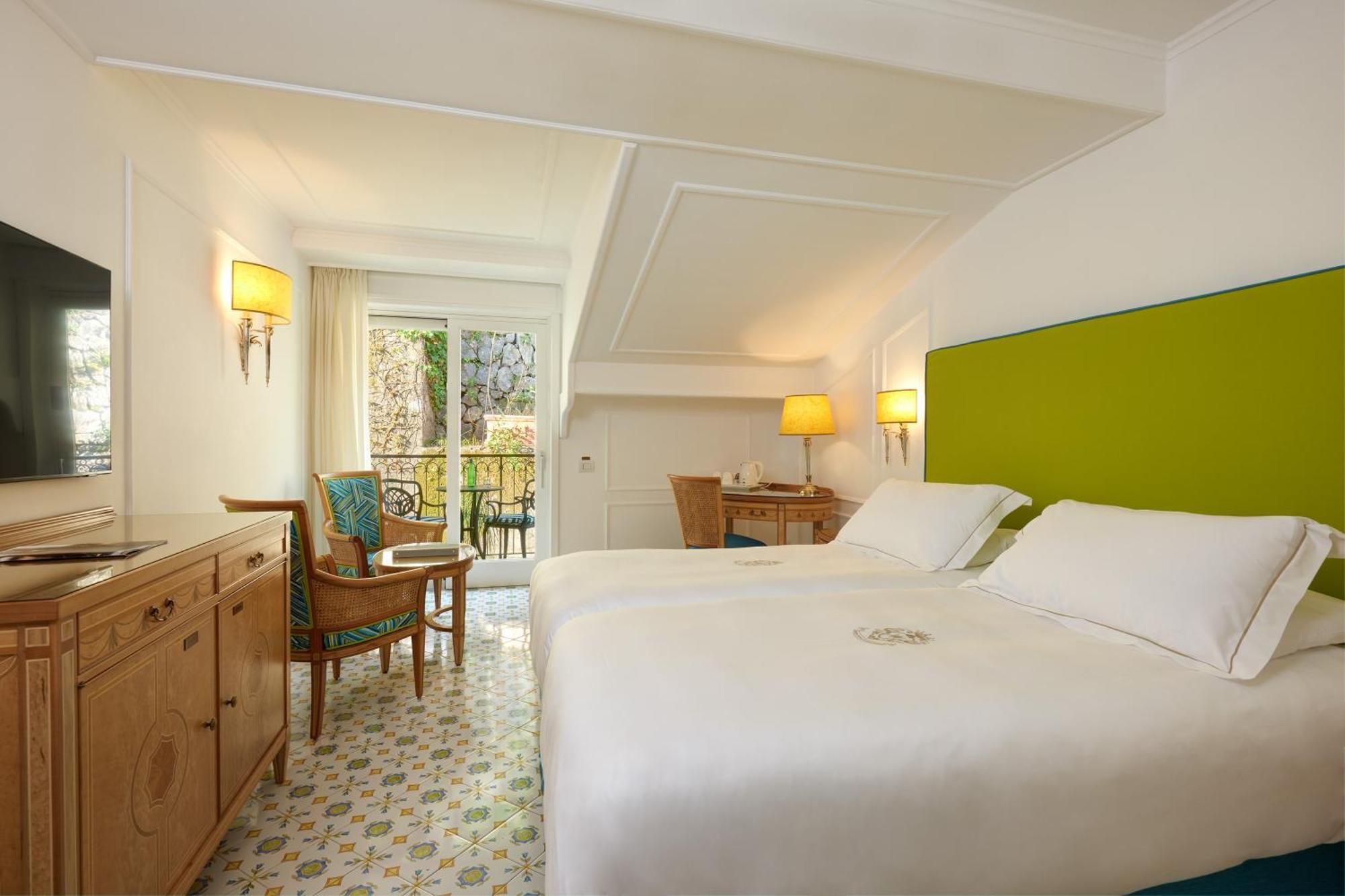 Grand Capodimonte Hotel
