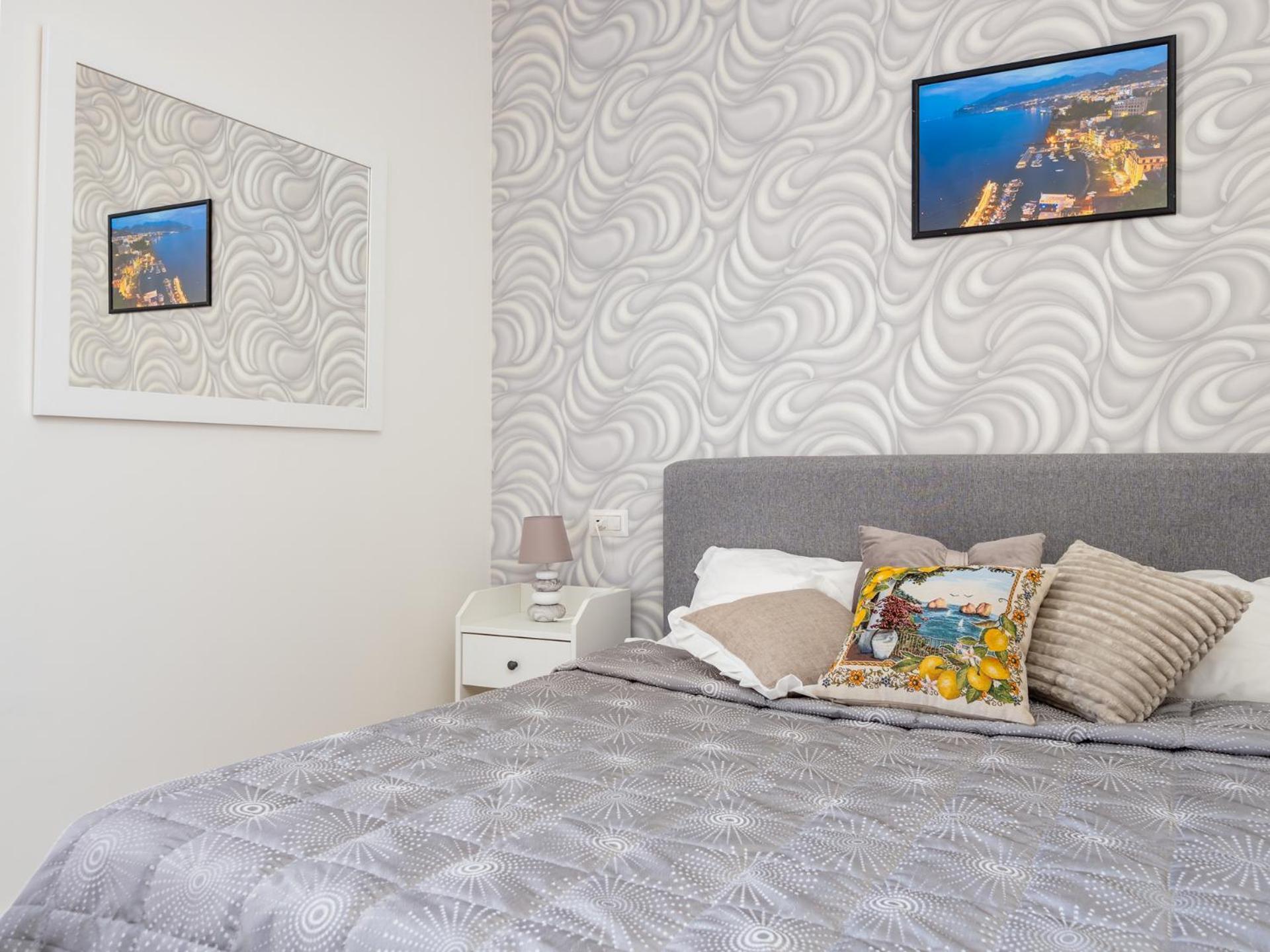 Nonno Angelo - 4 Bedrooms With Free Parking & Seaview Balcony