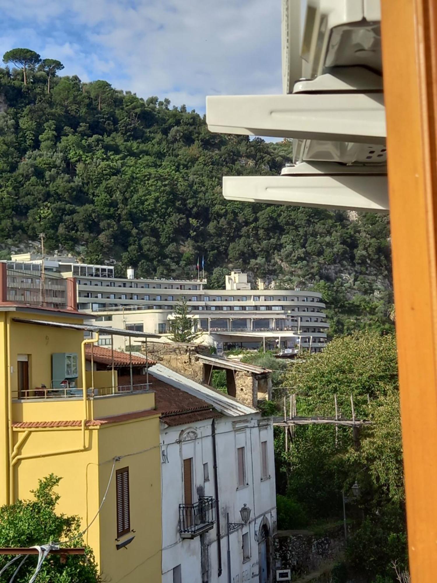 Sun Center Sorrento
