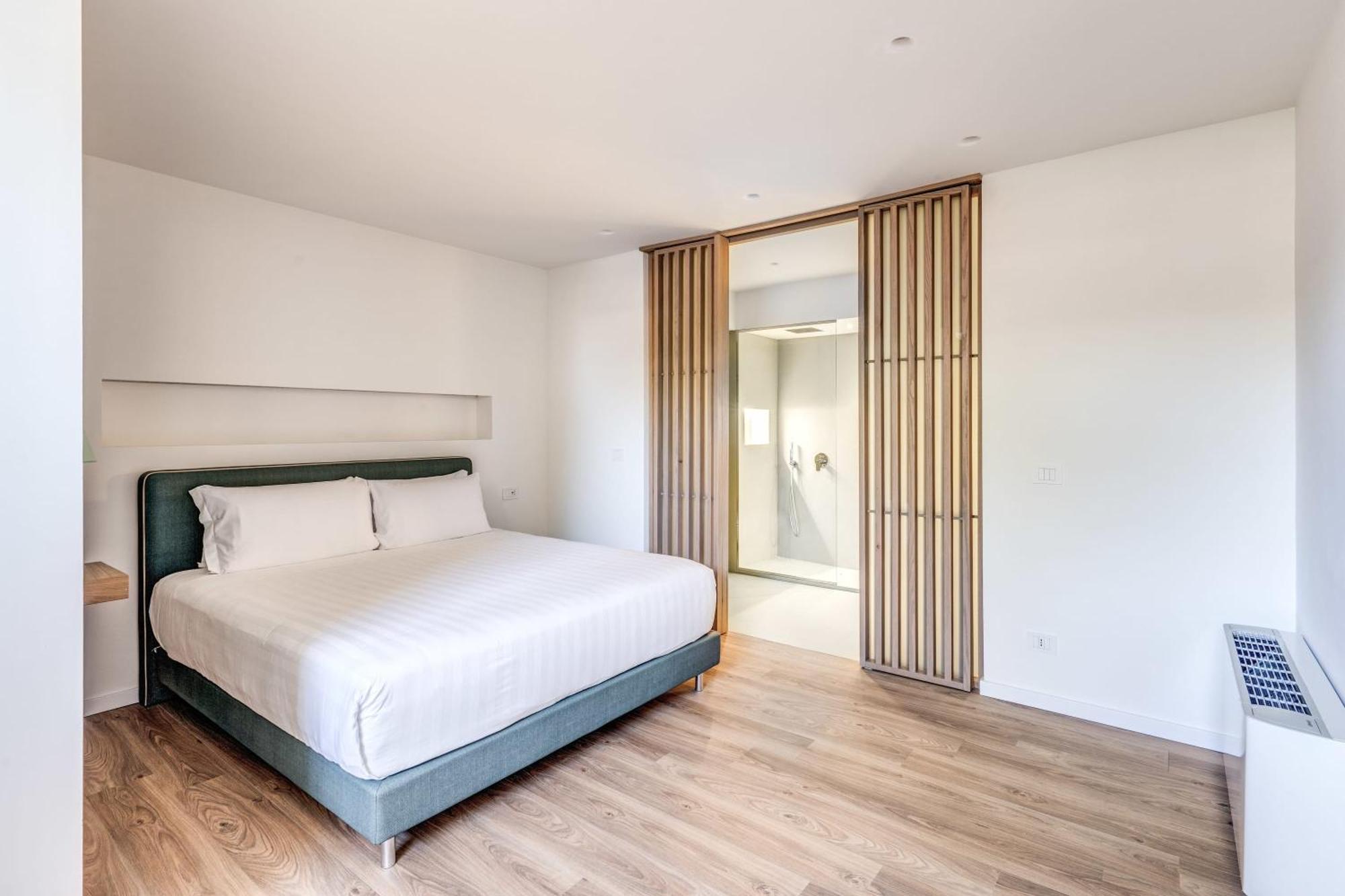 Milena Modern Elegance Views And Guest Services Villa