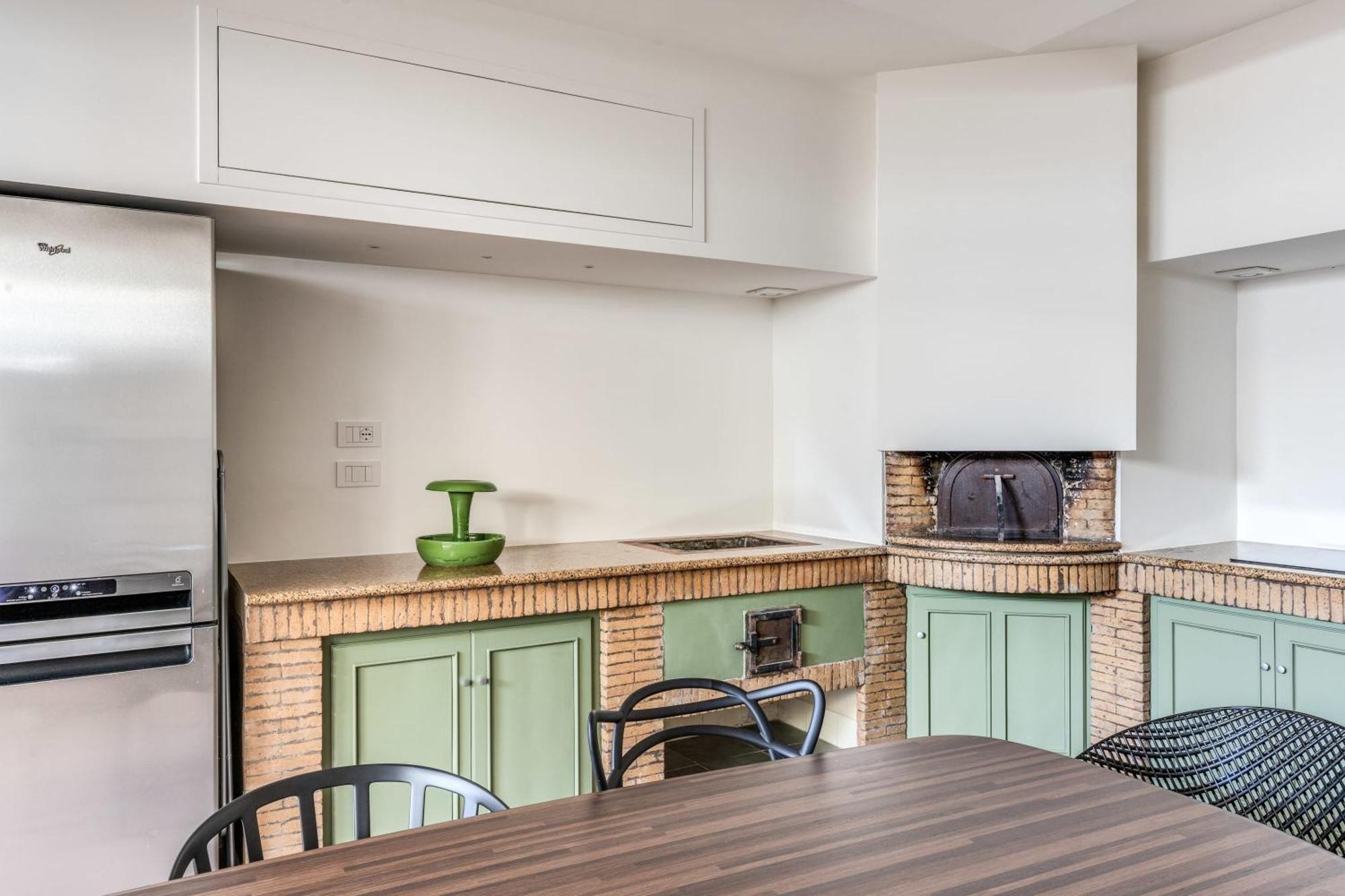 Villa Milena Modern Elegance Views And Guest Services *