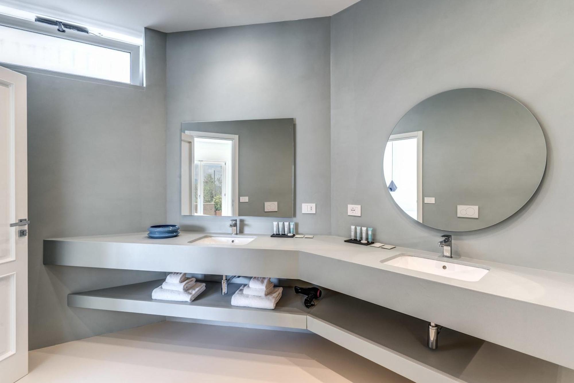 Villa Milena Modern Elegance Views And Guest Services