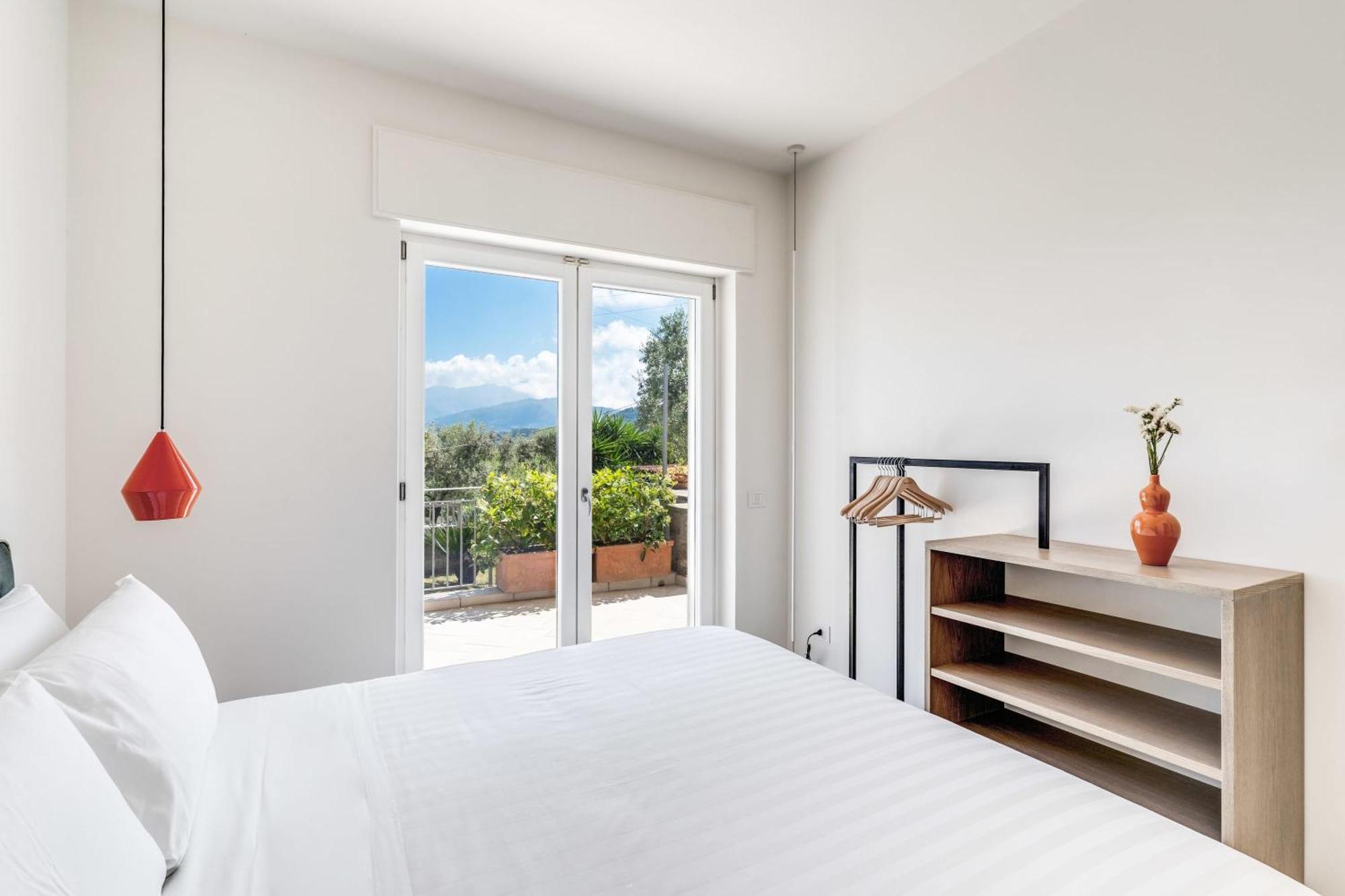 Milena Modern Elegance Views And Guest Services Villa *