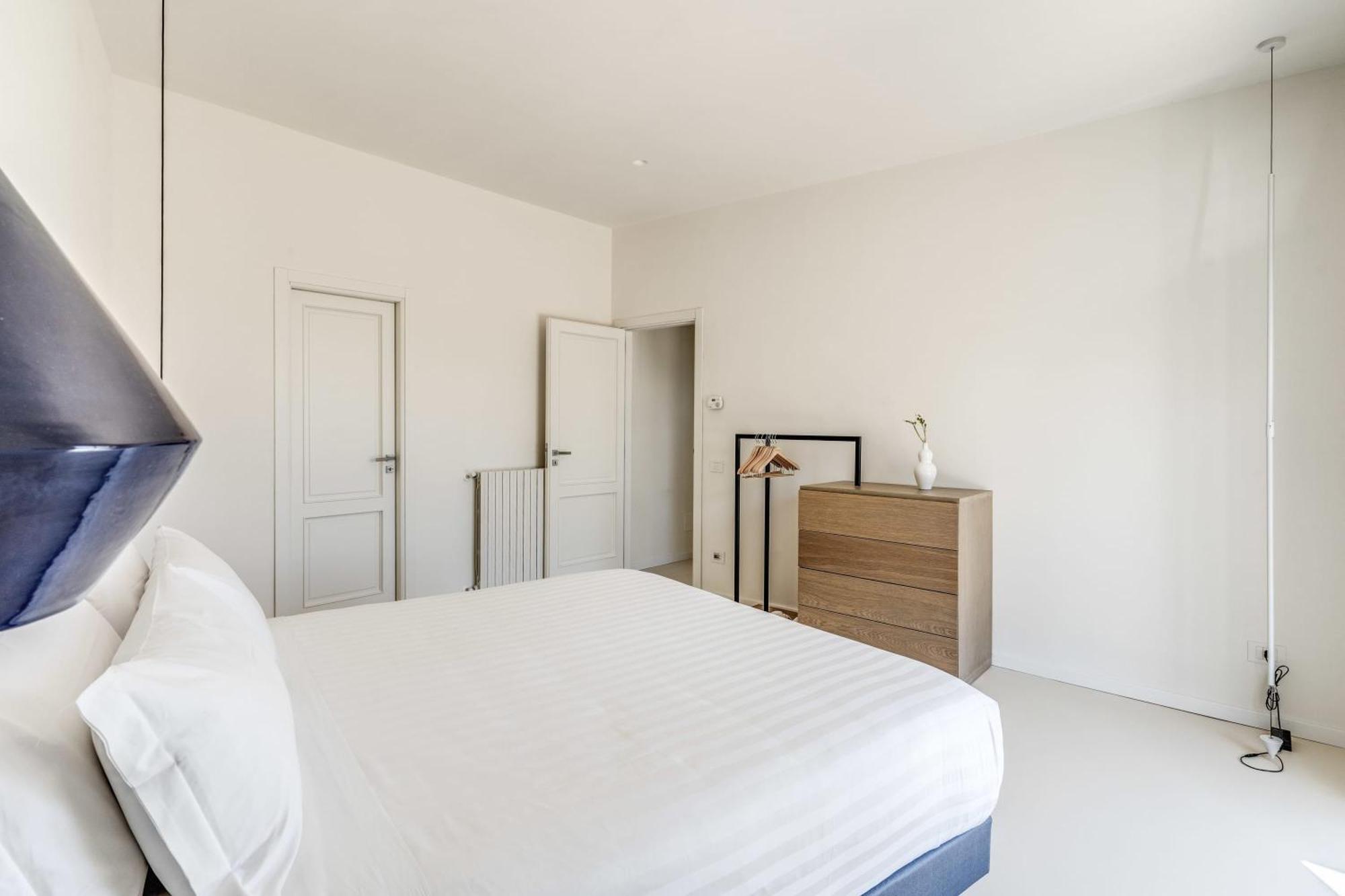 Milena Modern Elegance Views And Guest Services Villa