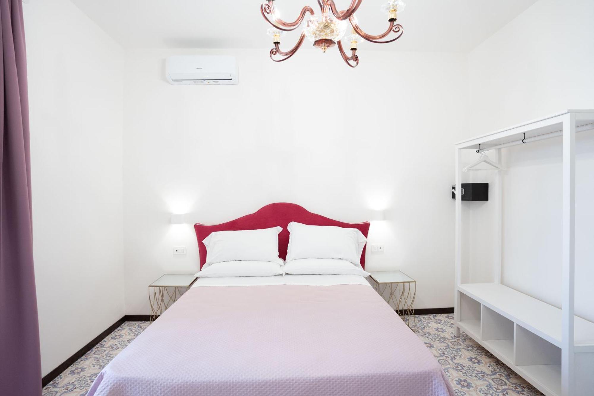 Casa Enzina Guest house