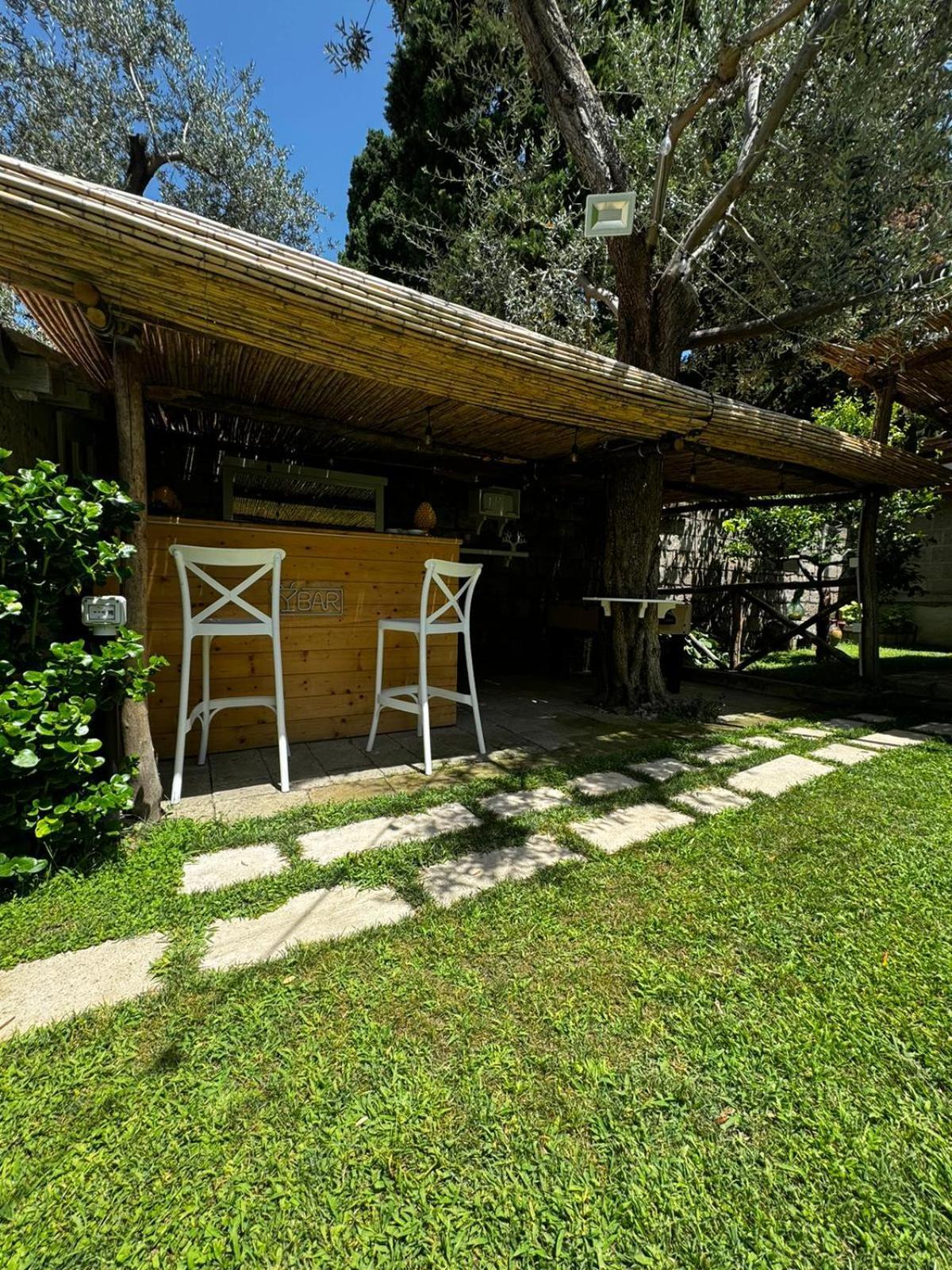Lidia Bed & Breakfast 3*