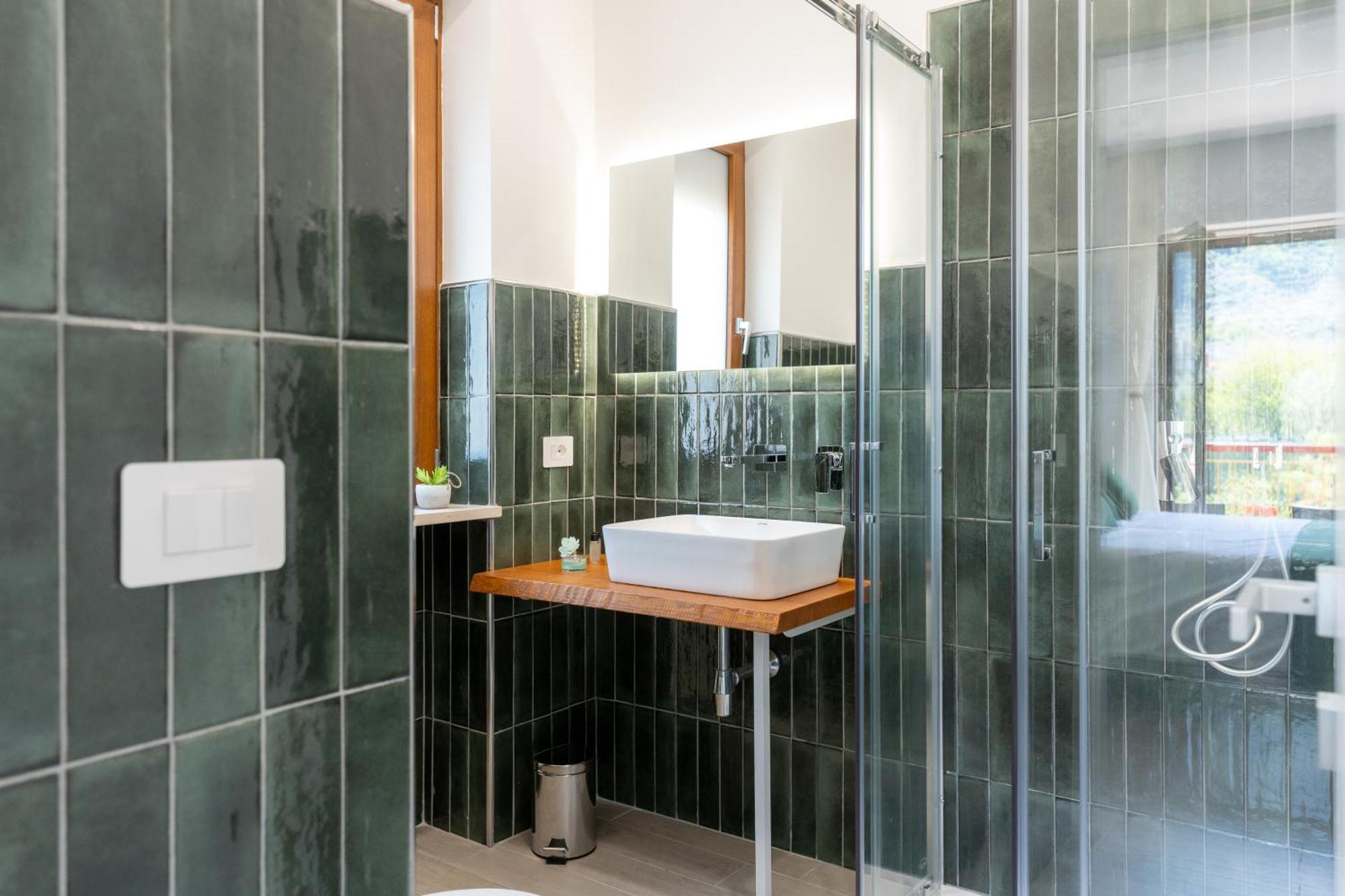 Mifra Guest house *