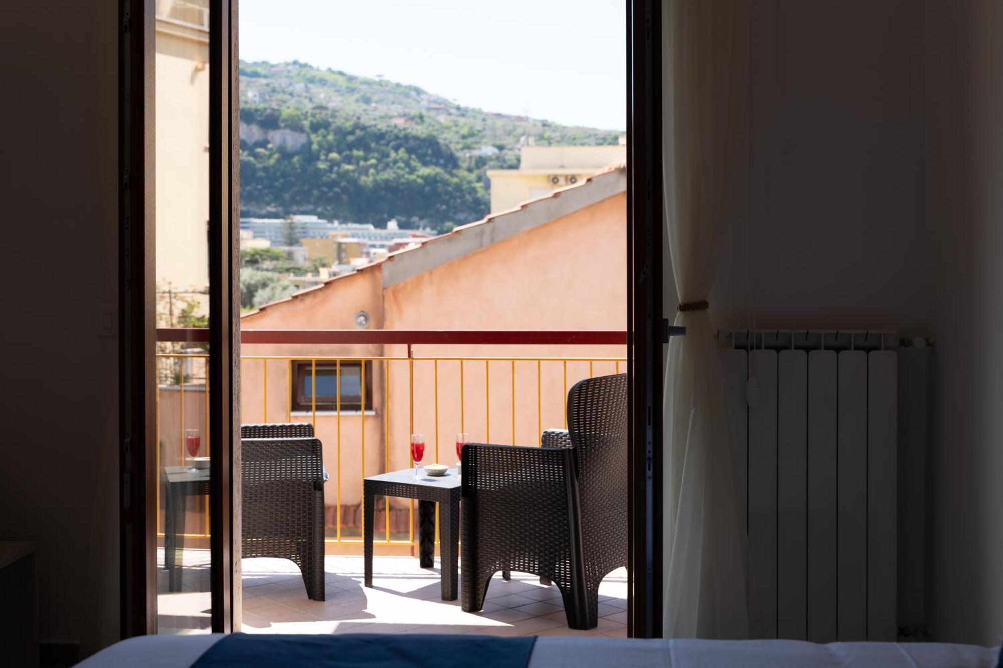 Mifra Guest house Sorrento