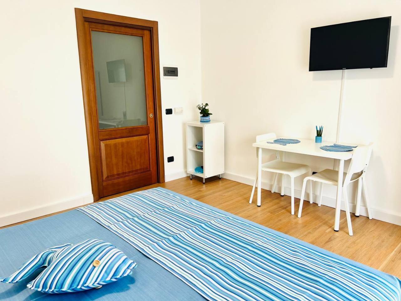 Azzurrissima Home-b&b Centro Bed & Breakfast