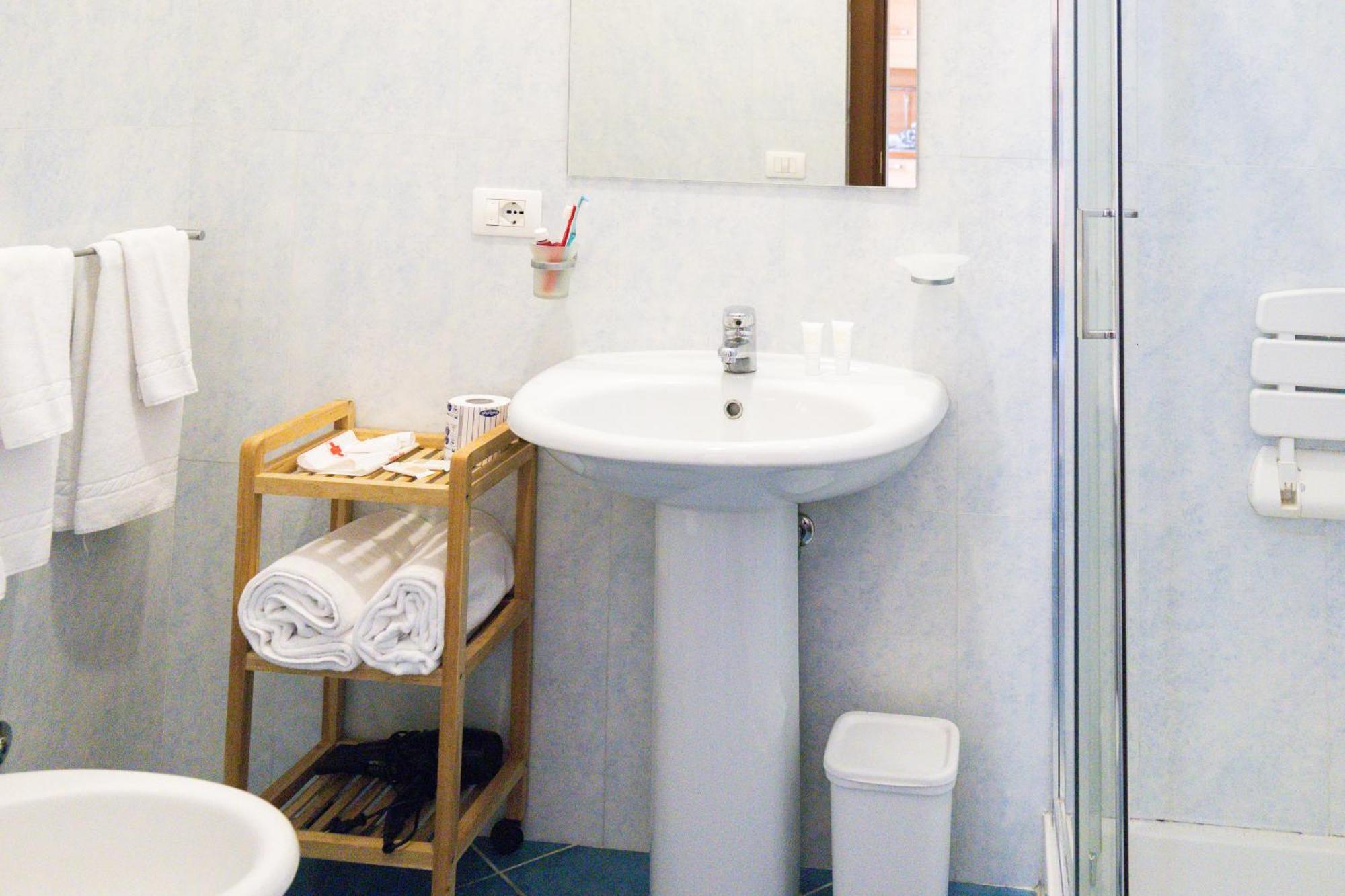 Rosa Aparthotel