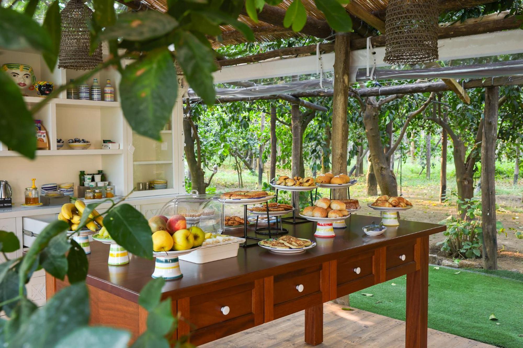 Acomodação com café da manhã  Relais Correale & Garden