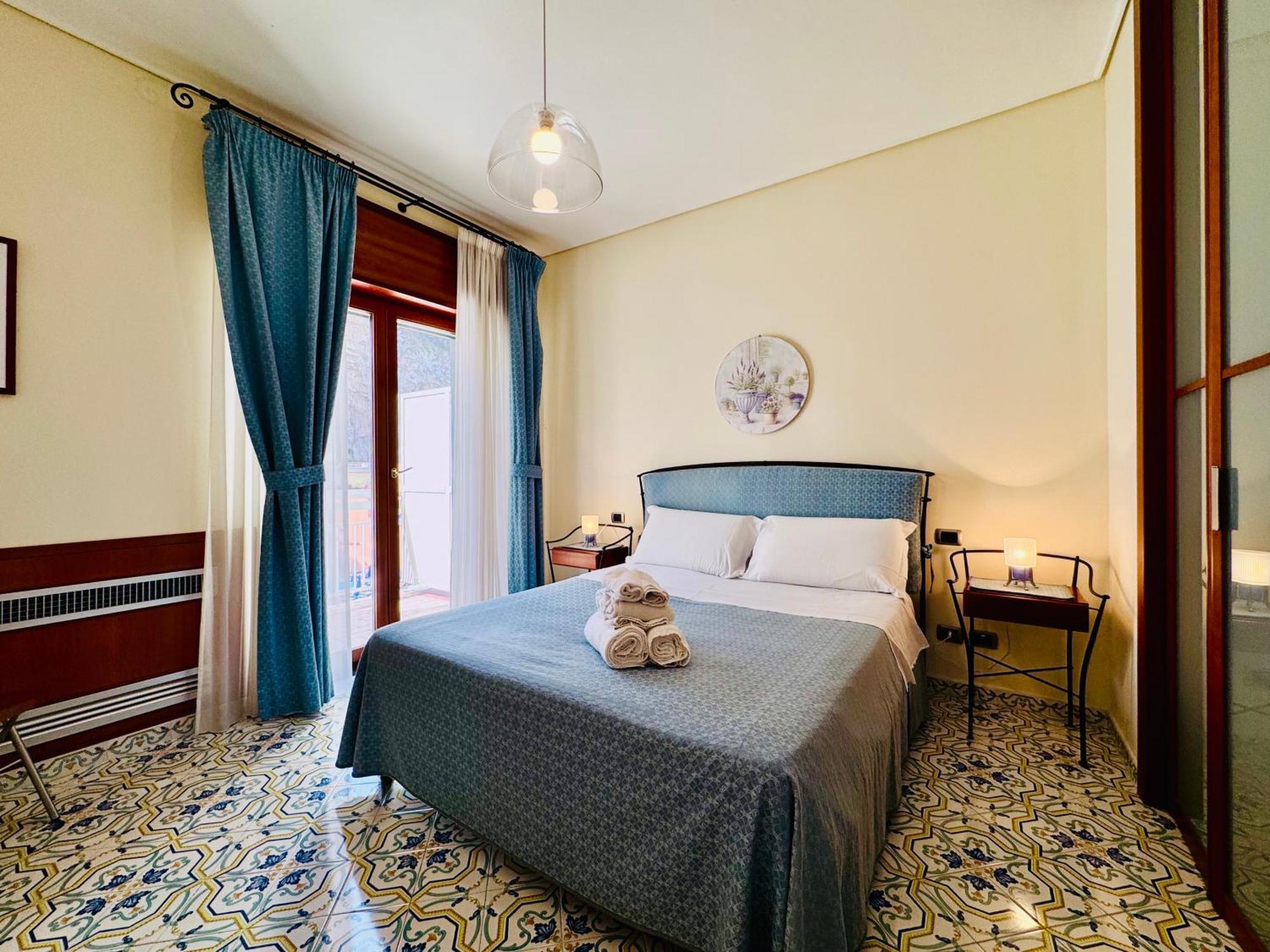 Yourhome - Domus Apartment Sorrento
