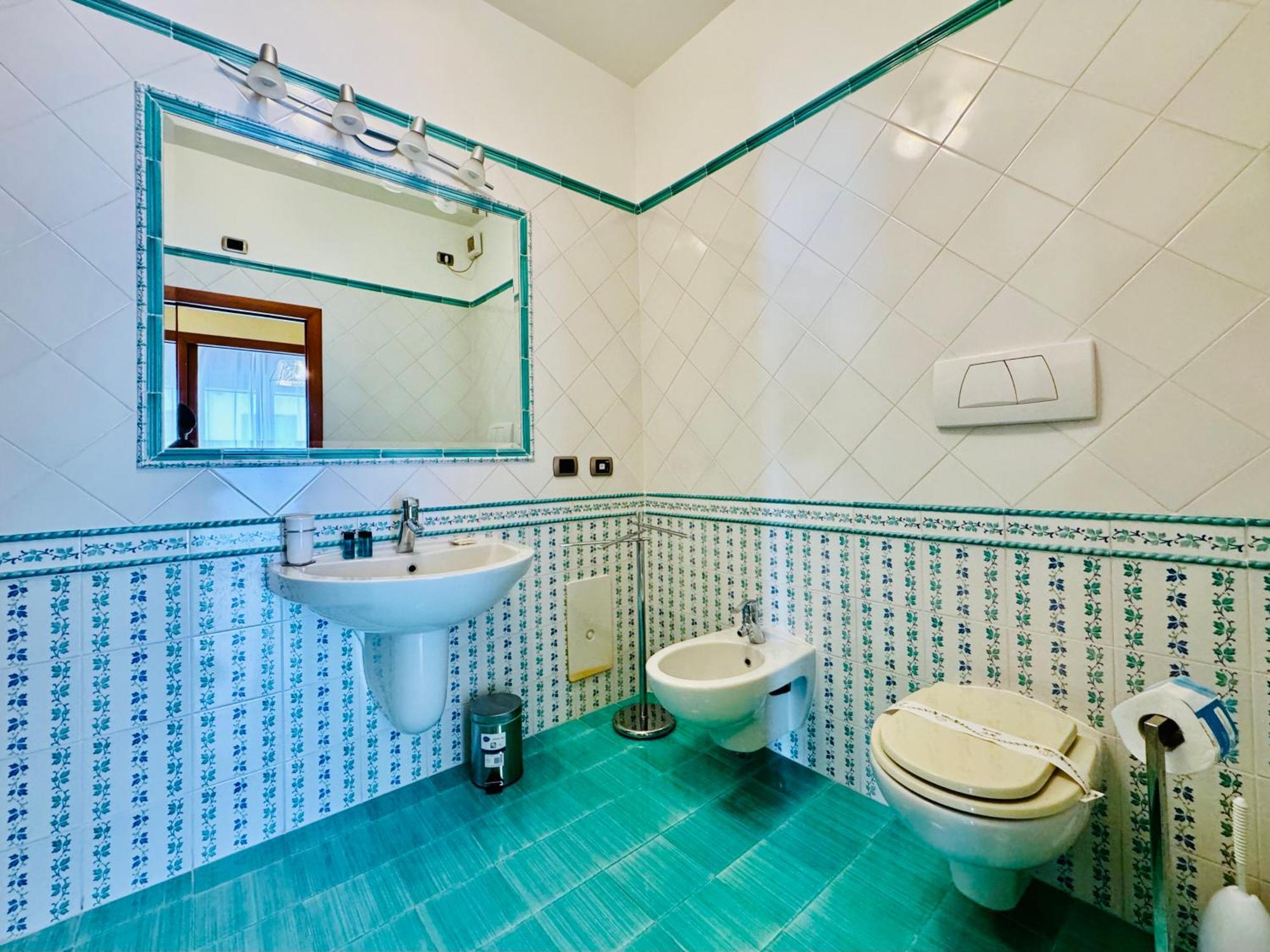 Yourhome - Domus Apartment